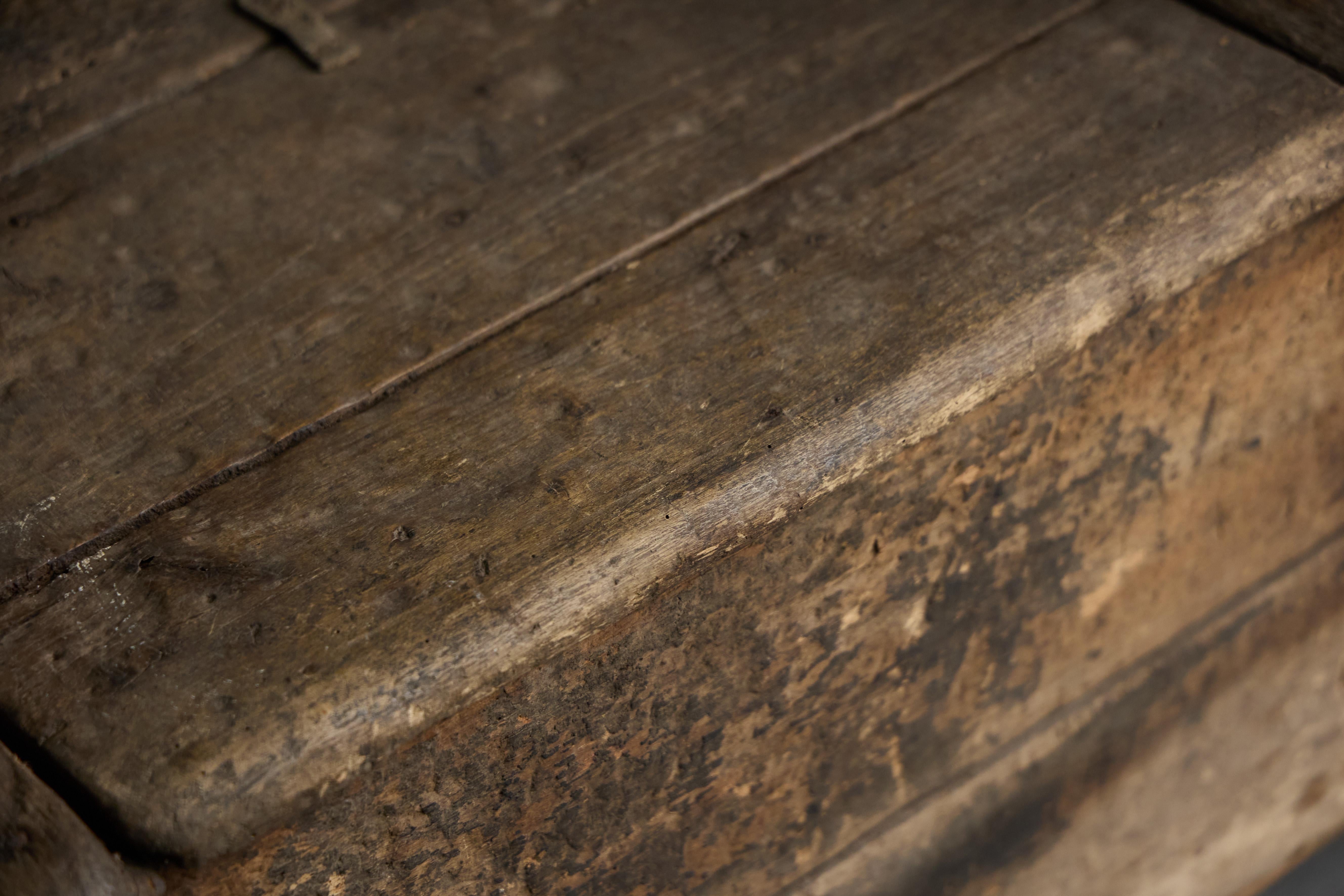 Banc rustique et rustique Wabi Sabi, France, 19ème siècle en vente 5