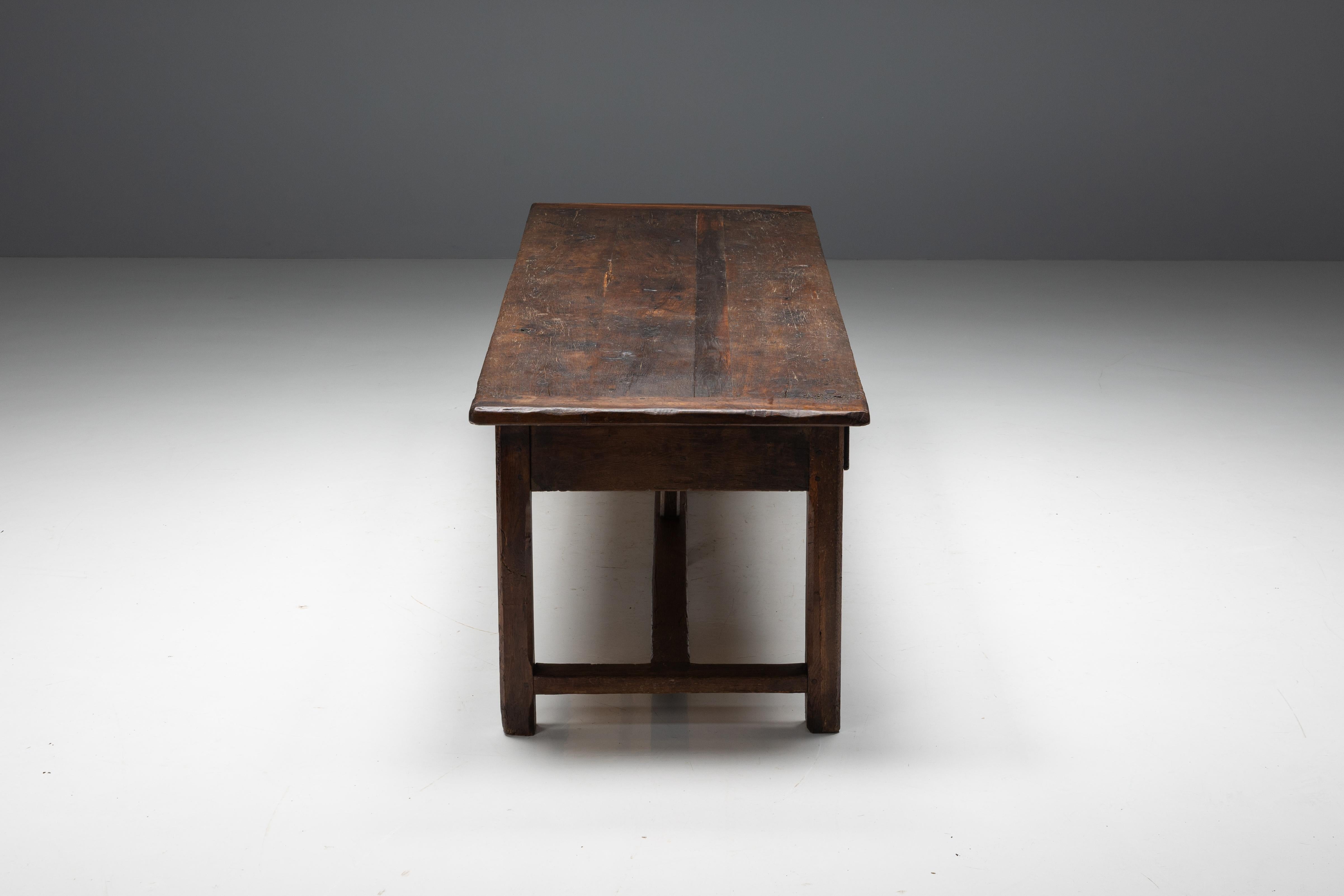 Table de salle à manger rustique Wabi Sabi, France, 19ème siècle en vente 2