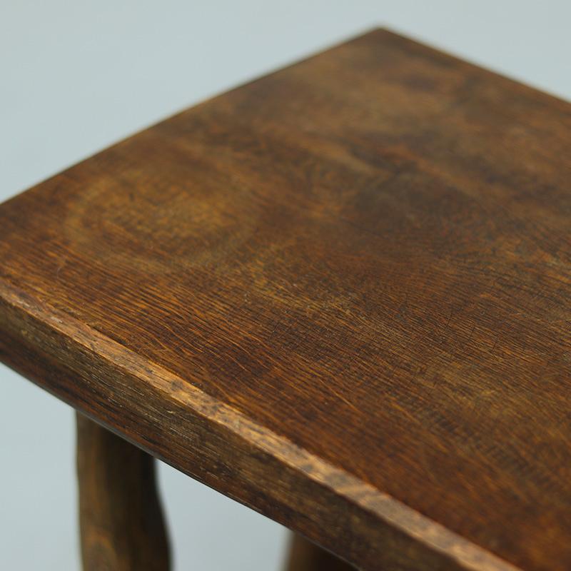 Primitive Wabi Sabi Oak Farmhouse Stool / Side Table en vente 2