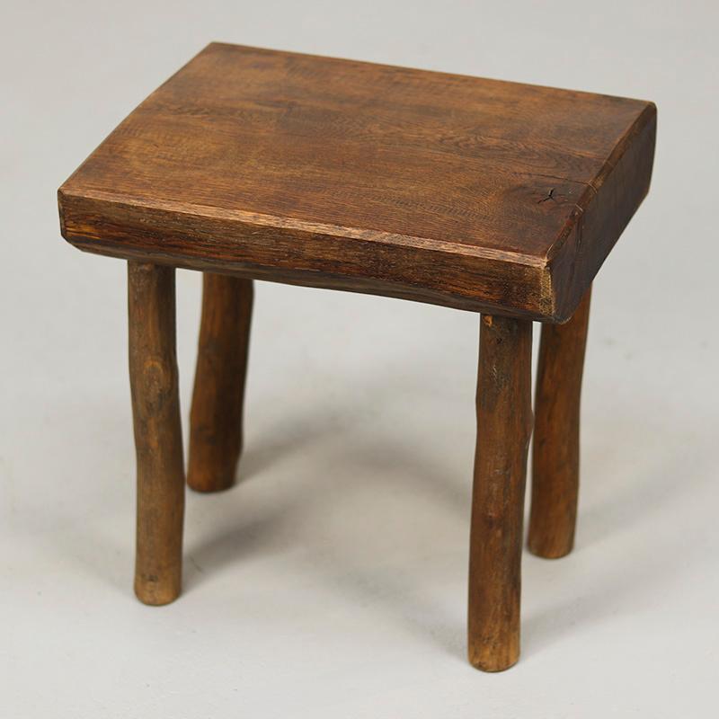 Français Primitive Wabi Sabi Oak Farmhouse Stool / Side Table en vente
