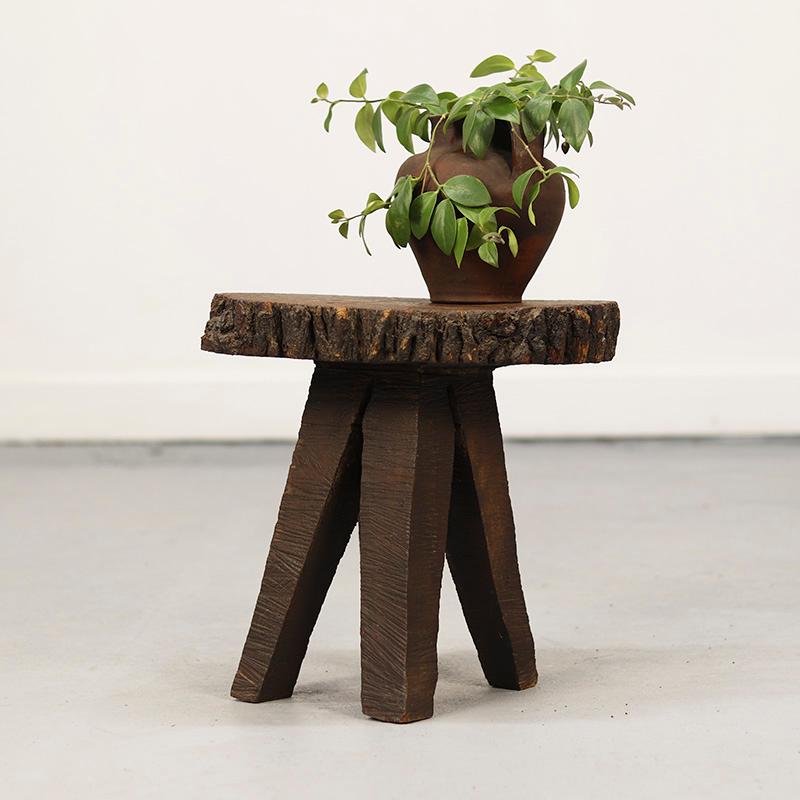 Primitive Wabi Sabi Pine Farmhouse Side Table Húngaro en venta