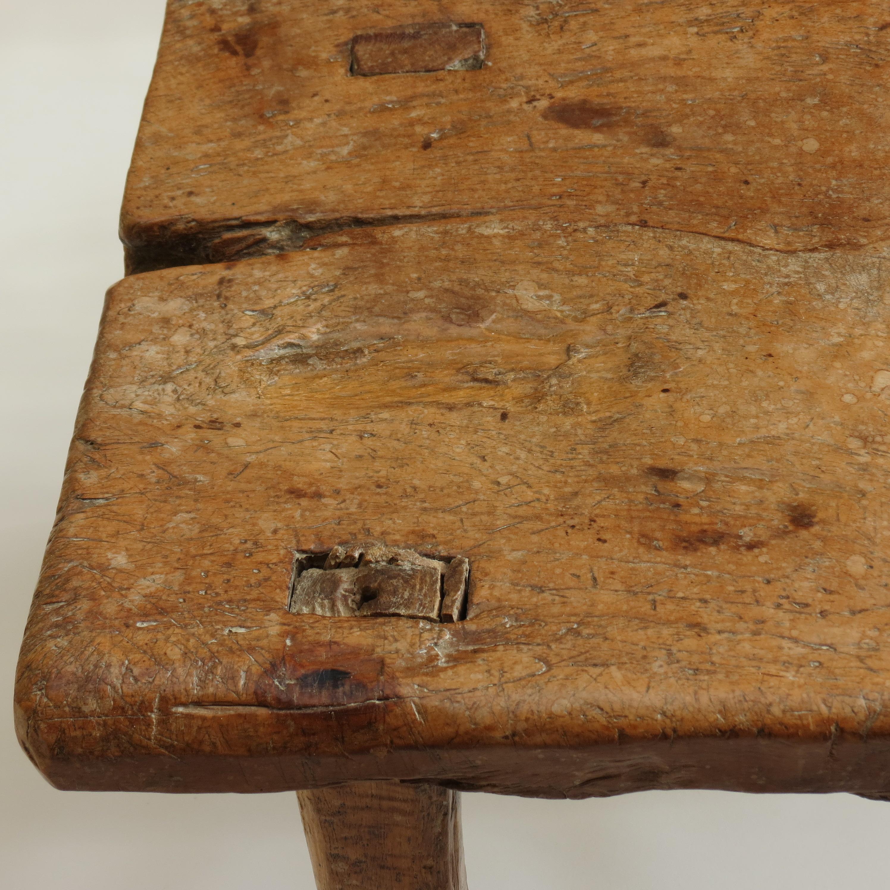 Primitive Walnut Chair 19th Century English Wabi Sabi style Antique chair For Sale 5
