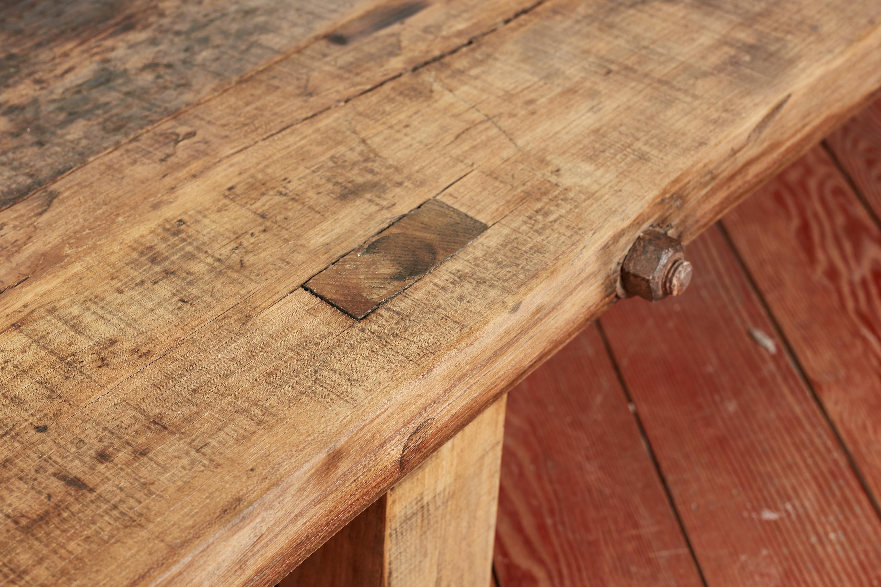 Banc en bois primitif en vente 7