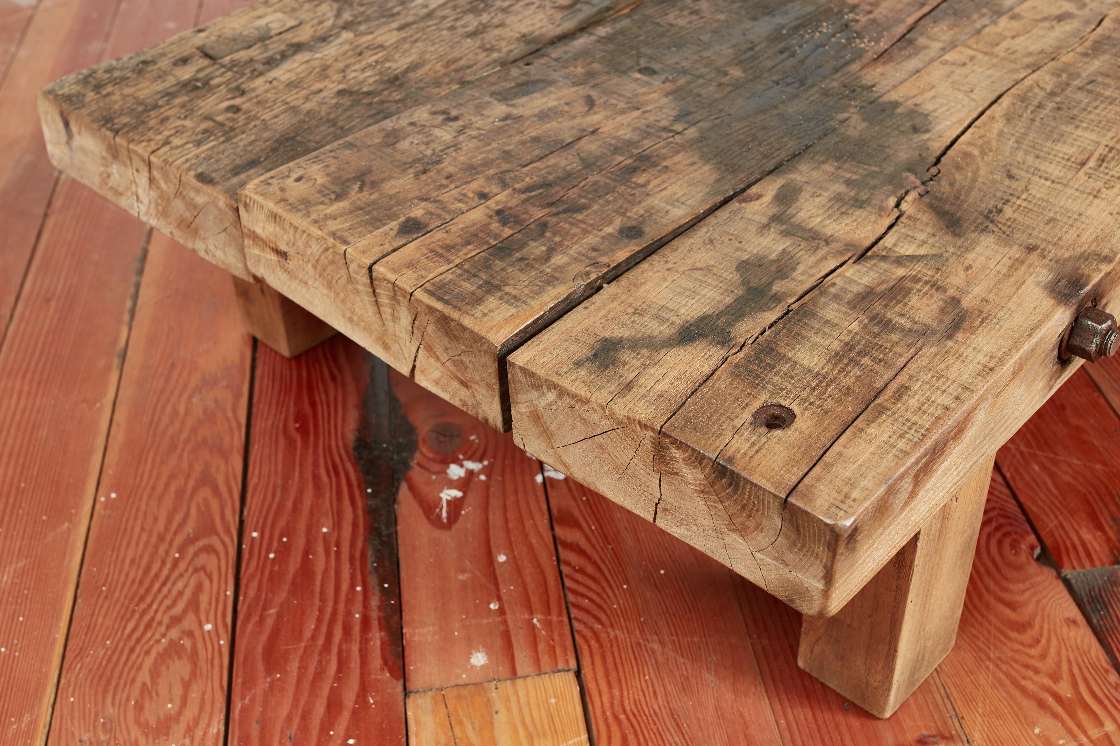 Bois Banc en bois primitif en vente