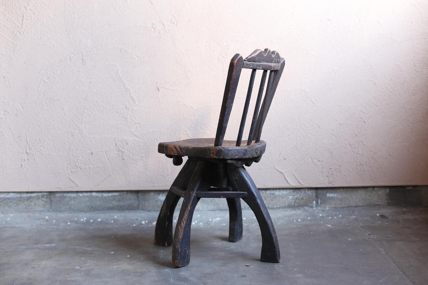 Hand-Crafted Primitive Wood Chair from Japan 1860s-1900s / Wabi Sabi Wooden Chair Mingei For Sale