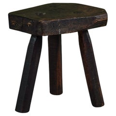 18th Century and Earlier Stools