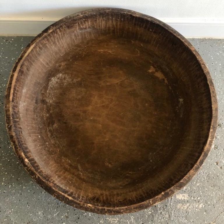 Primitive Wooden Bowl with Brown Patina from Japan In Excellent Condition In West Hollywood, CA