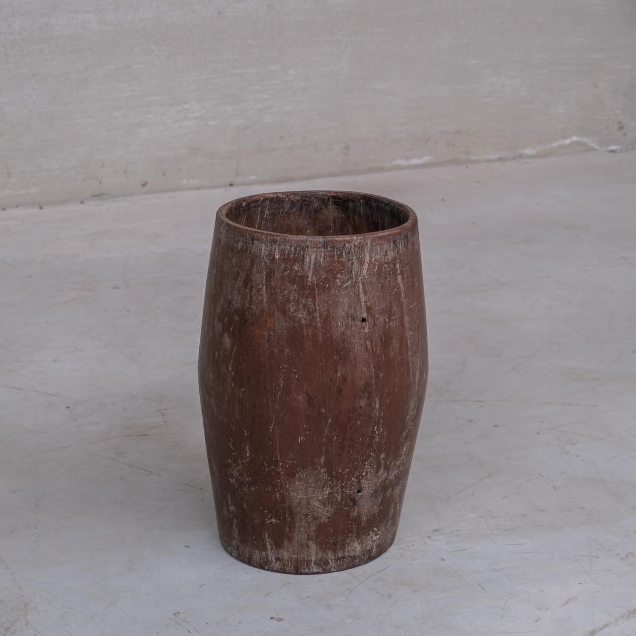 Primitive Wooden Circular Planter or Umbrella Stand In Good Condition For Sale In London, GB