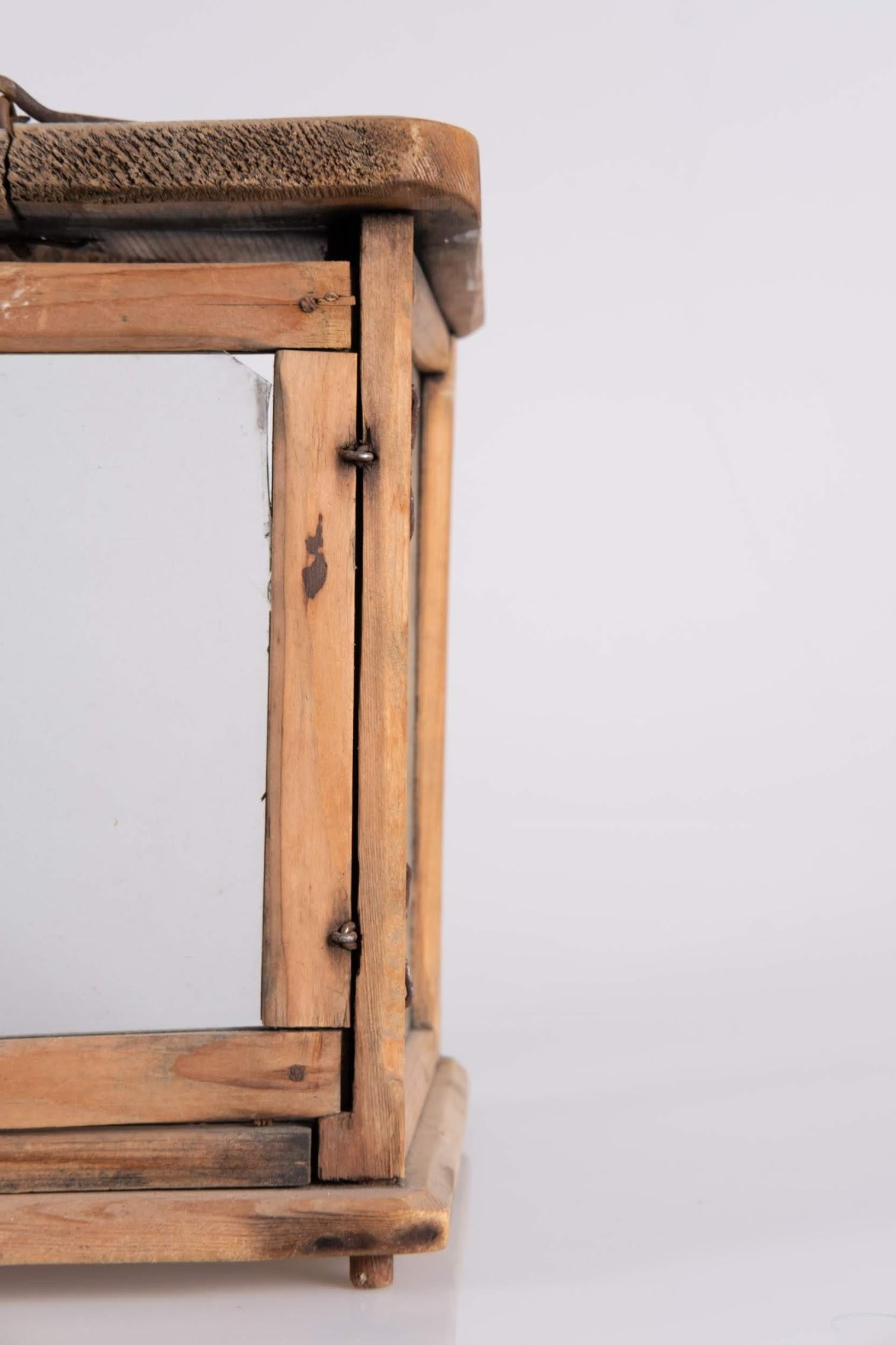XIX secolo Lanterna primitiva in legno, Svizzera, circa 1800 in vendita