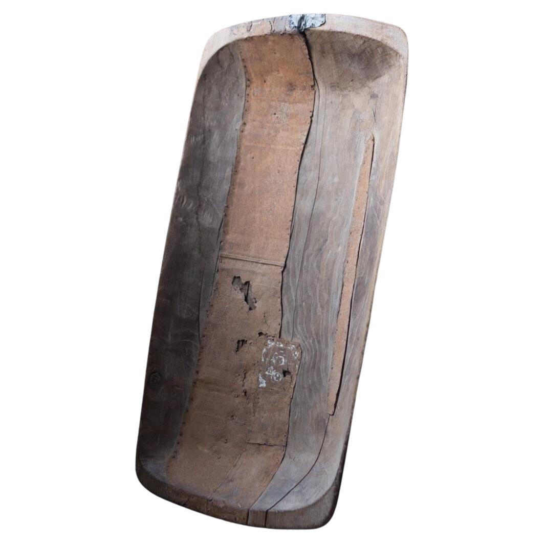 Comedero primitivo de madera, estilo wabi-sabi, España, S. XIX en venta