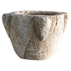 Primitive XL 18. Jahrhundert Catalan Stone Mortar Wabi Sabi