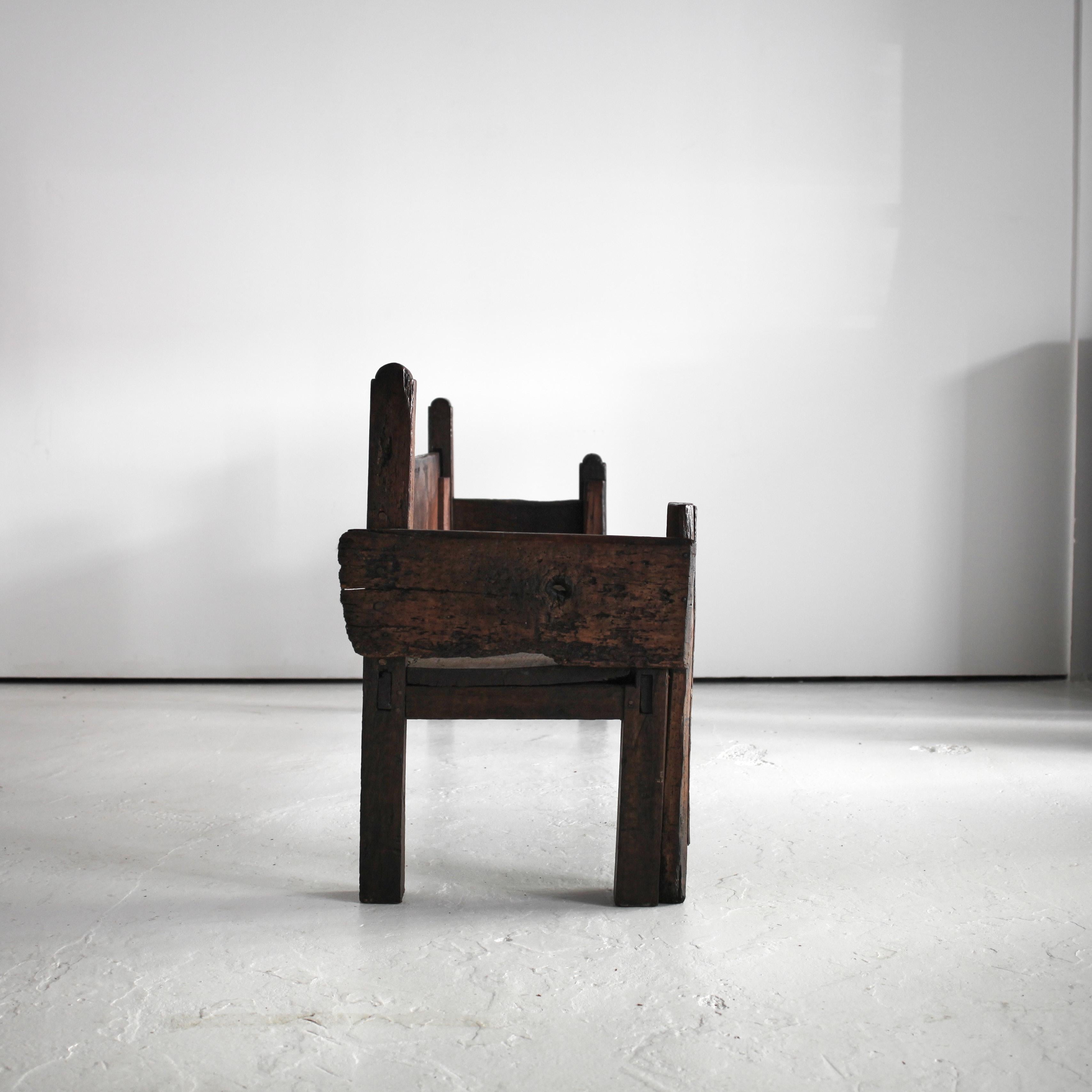Primitive XL 18Th C. Northern Portuguese Bench Wabi Sabi In Good Condition For Sale In London, GB