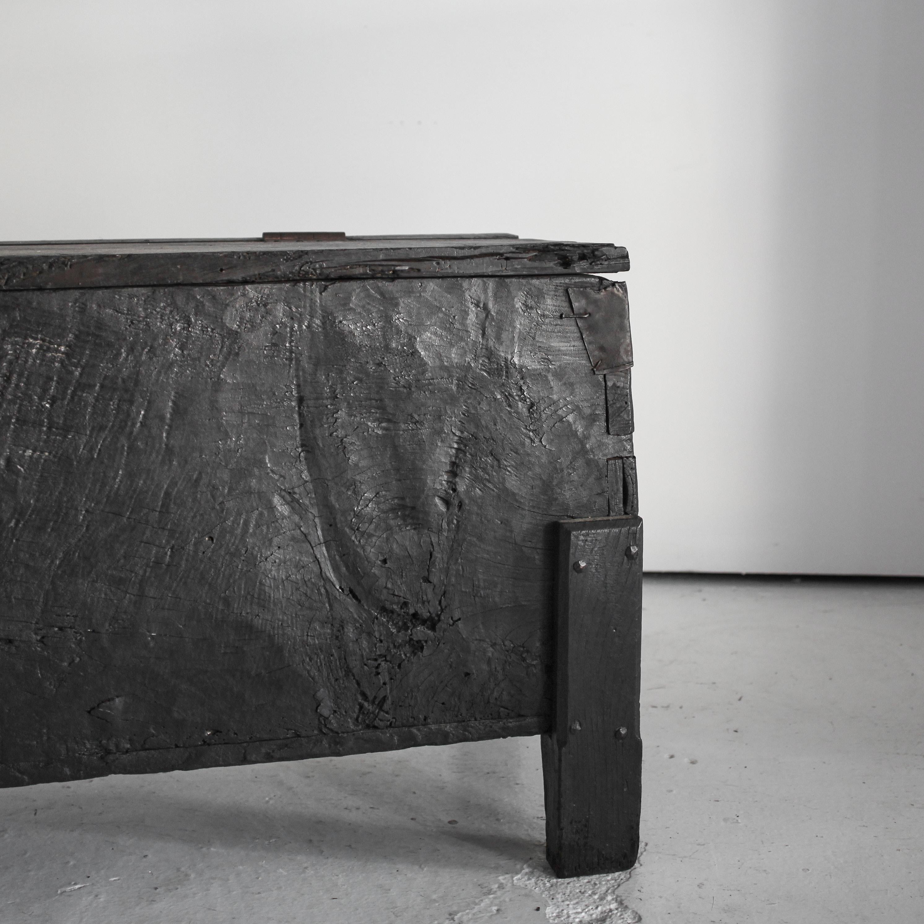 Primitive XXL Early 19Th C. Charred Chestnut Coffer/Console For Sale 4
