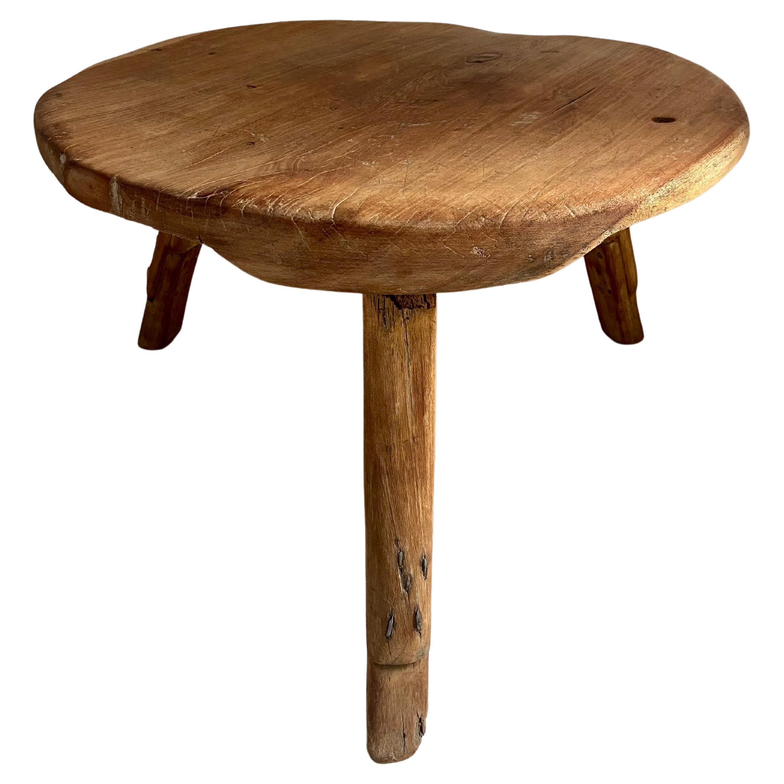 Table basse Yucatan primitive d'Artéfakto en vente