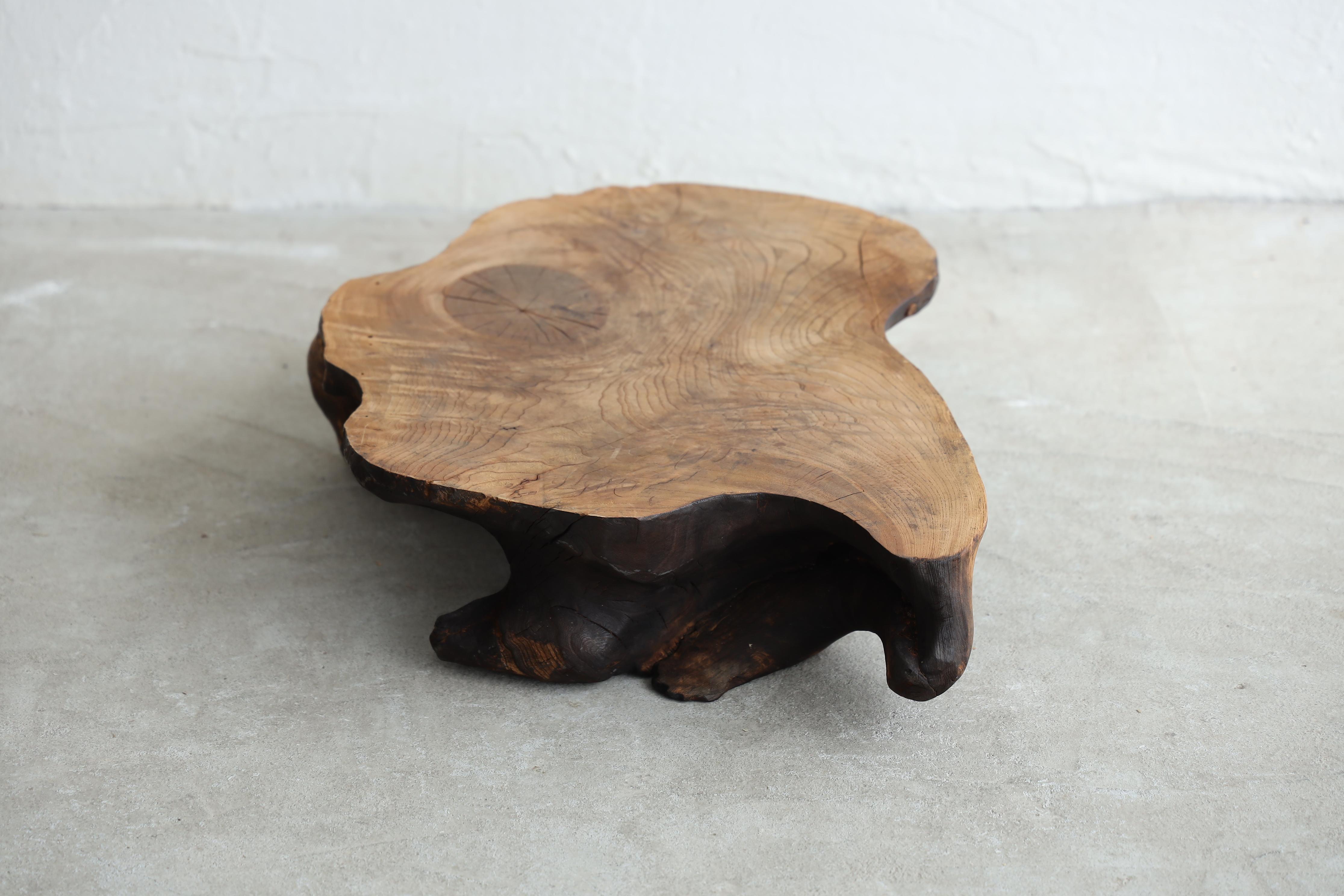Primitives Table basse, Table basse, Antiquités japonaises en vente 1