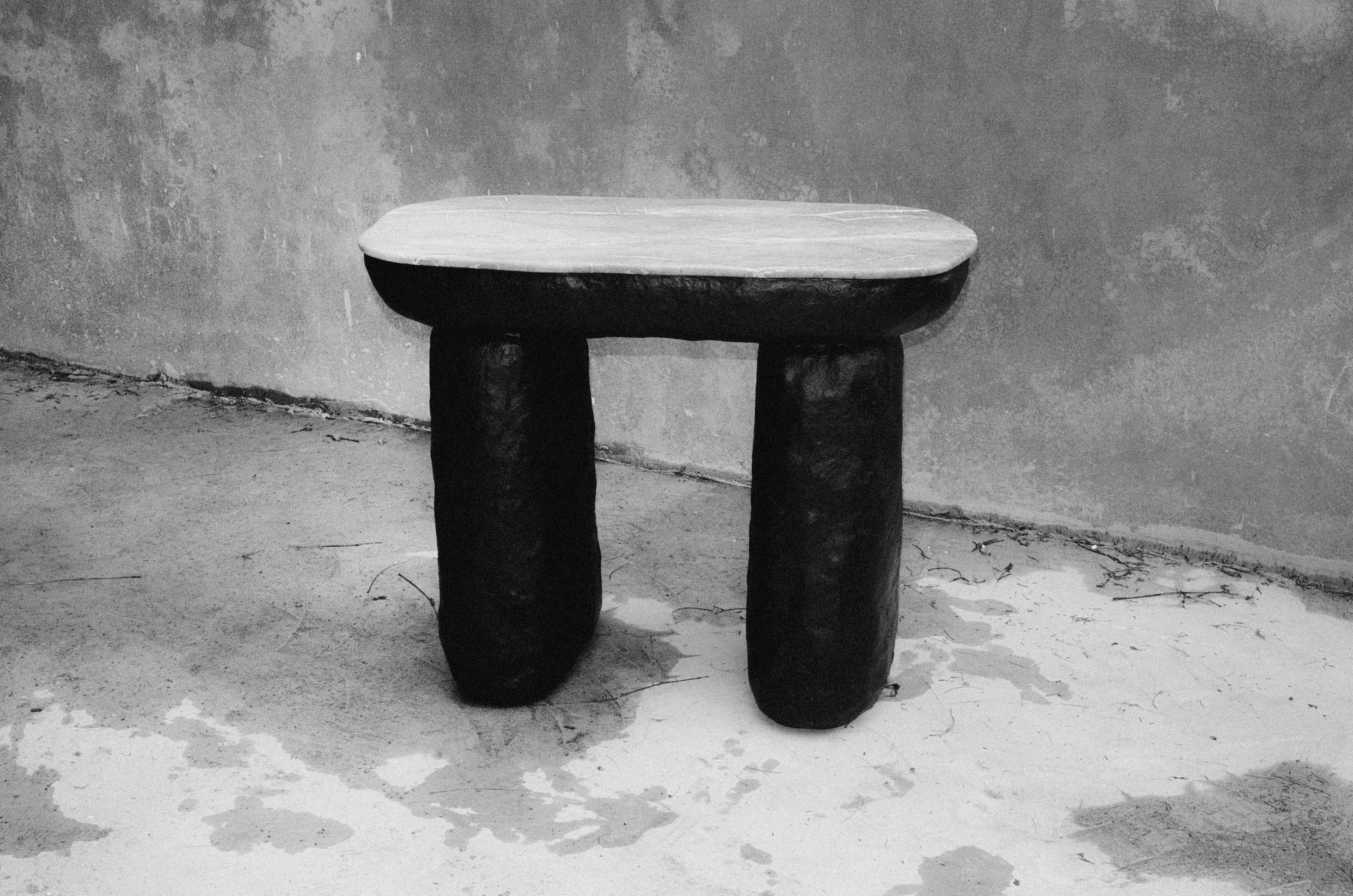 Primitivo Fantástico Dolmen Table by Algo Studio For Sale 1