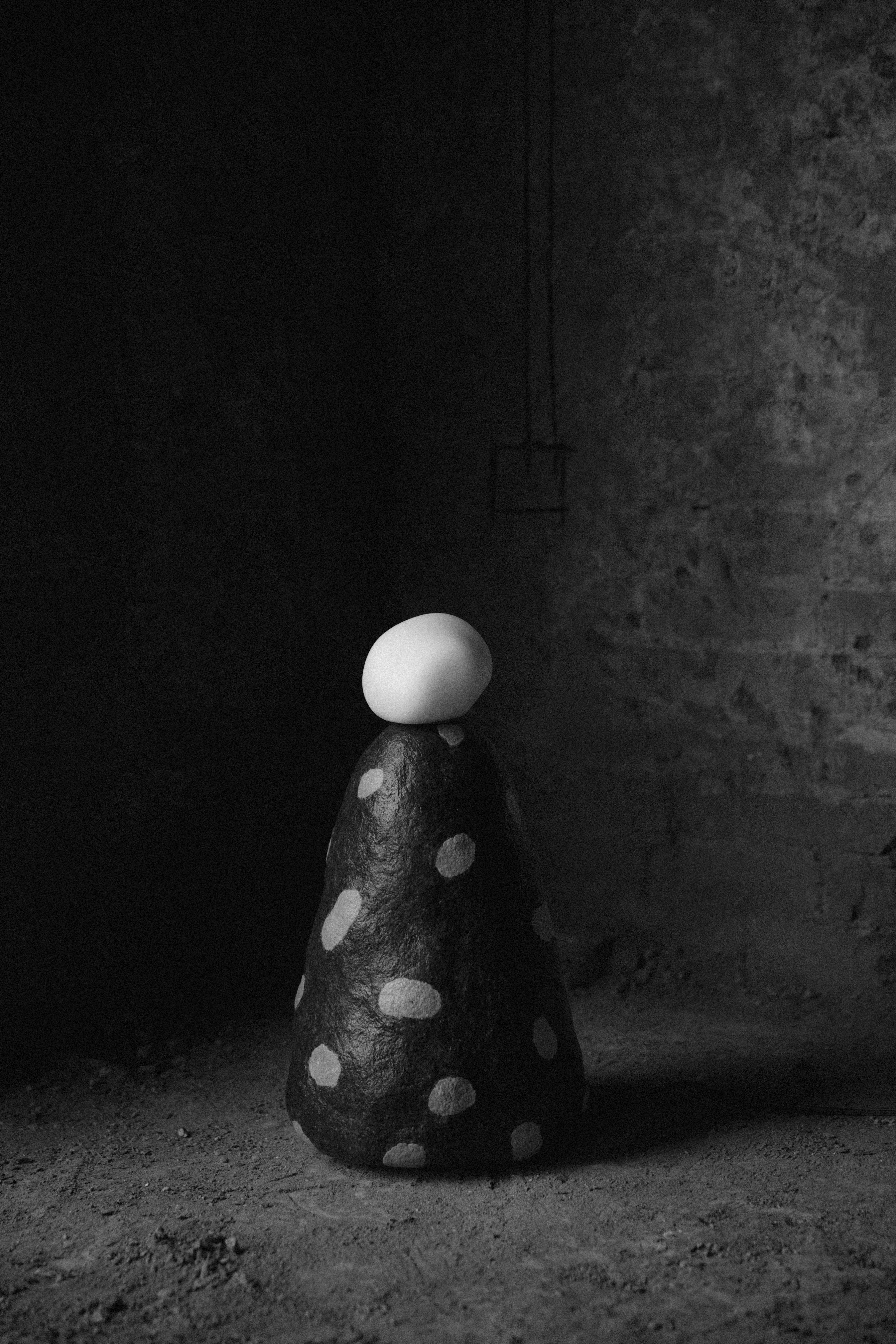 Post-Modern Primitivo Fantástico Montículo Table Lamp by Algo Studio