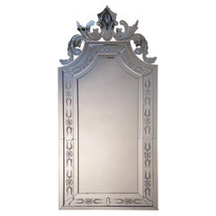 Primo Wall Mirror