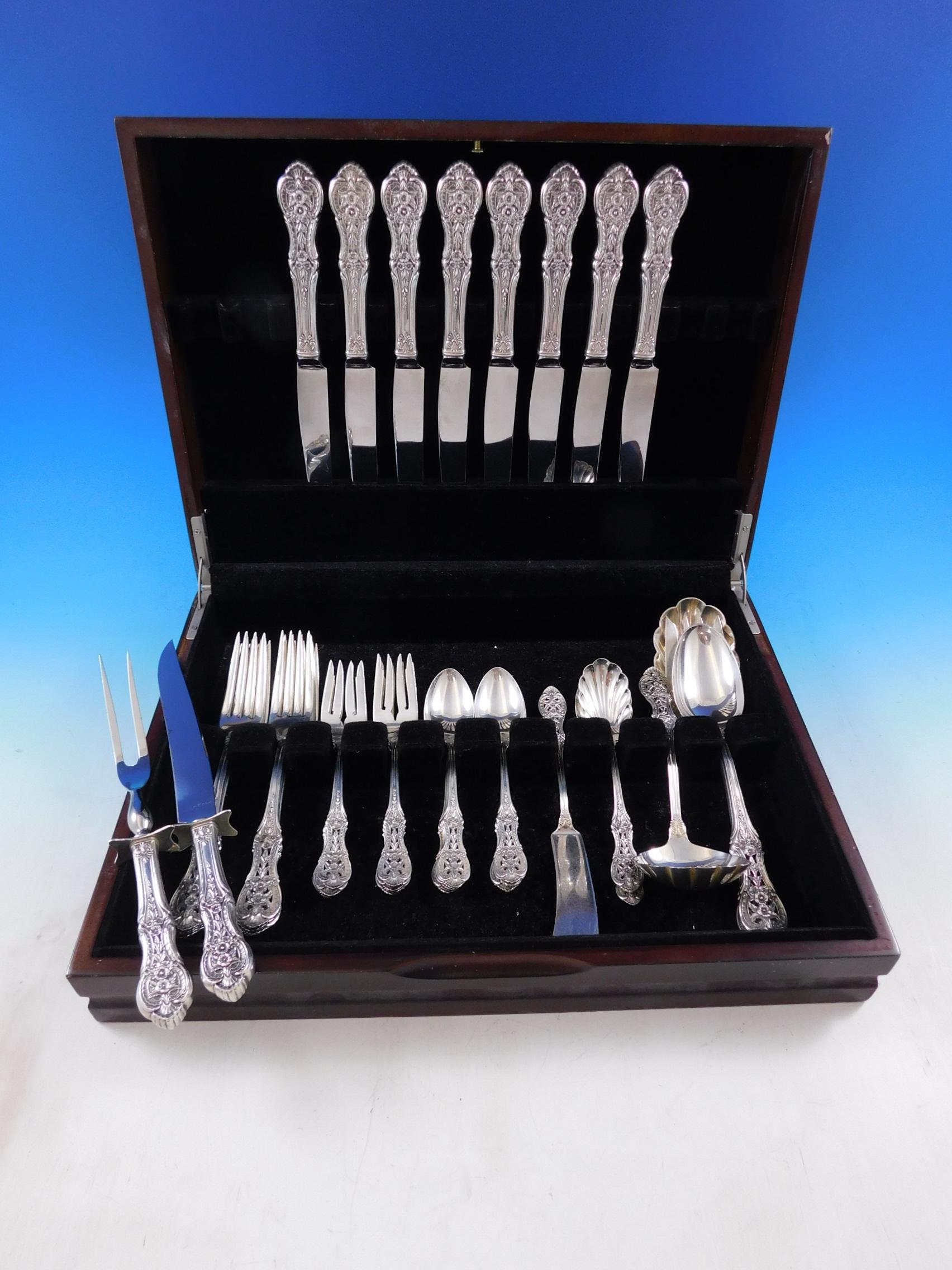 Rare dinner size primrose by International sterling silver Flatware set, 41 pieces. This pattern features a pierced, floral design handle, and was introduced in the year 1936. This set includes:

8 dinner size knives, 9 5/8