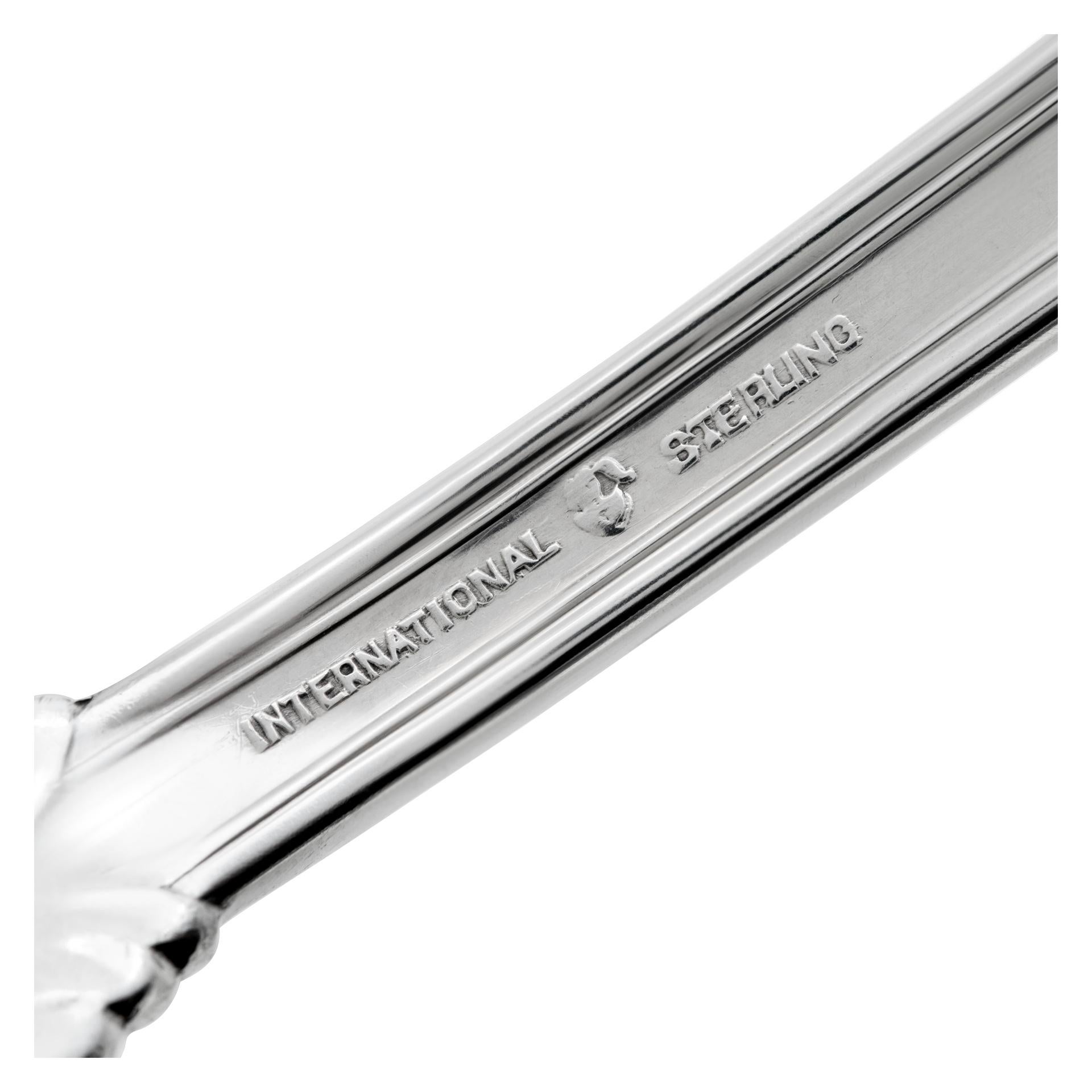 Primrose, Set di posate in Sterling Silver di International, brevettato nel 1936, pranzo in vendita 1