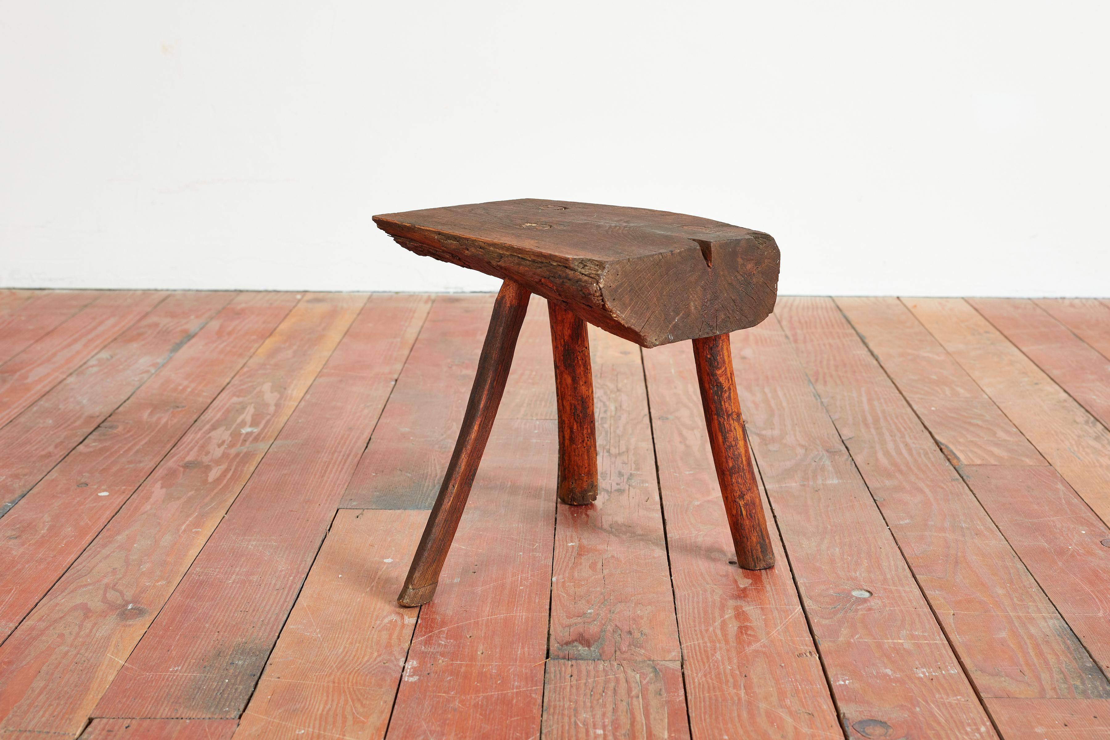 Primtiive Tripod Stool In Good Condition In Beverly Hills, CA