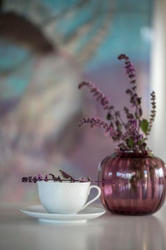 Primula Vase Plum