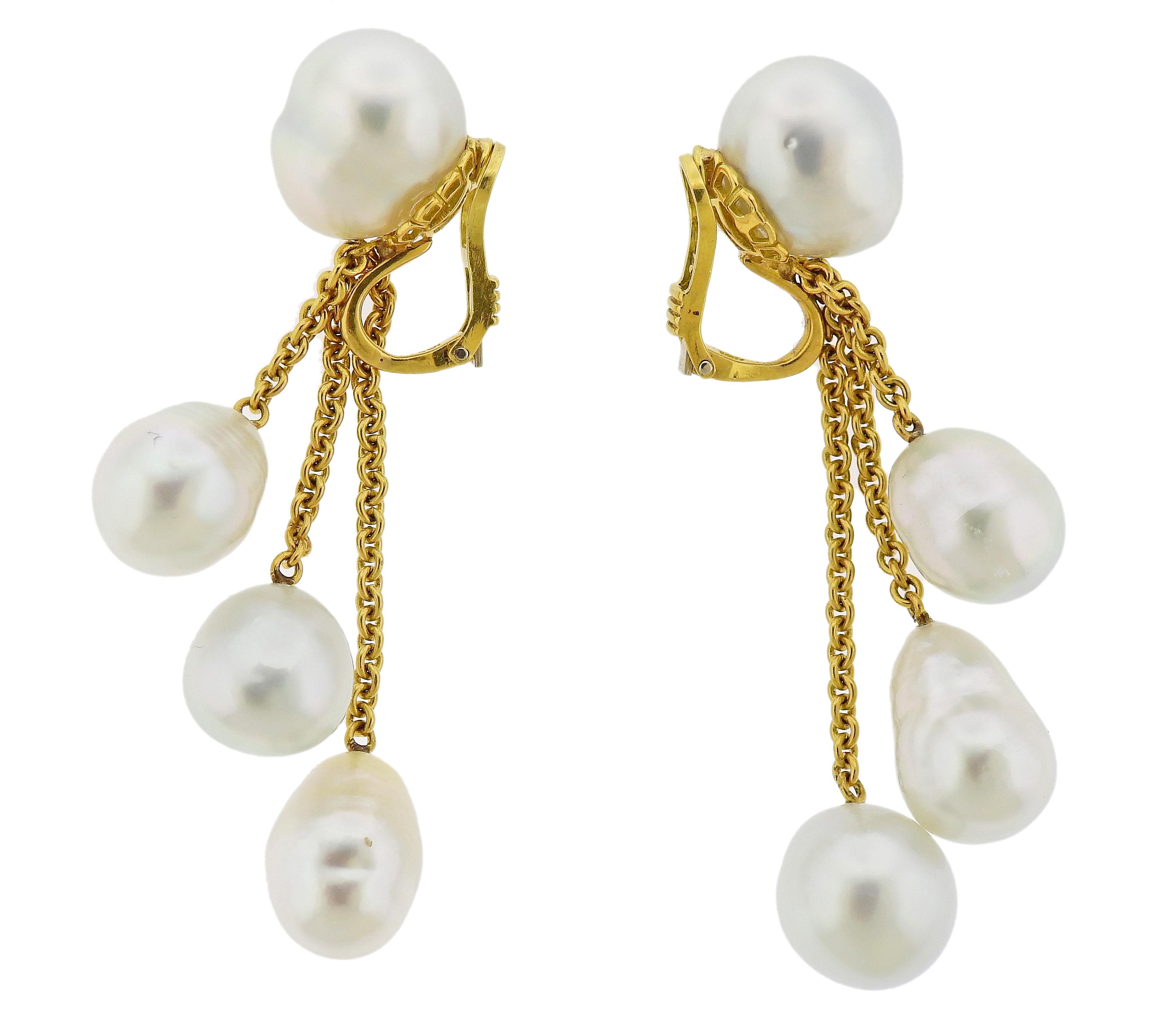 18k gold earrings crafted by Assael for Prince Dimitri. Earrings features south sea pearls ranging from 11mm x 15.5mm to 13.5mm x16mm. Earrings are 70mm long. Total weight 30.3 grams. Marked 18k, Prince Dimitri.

