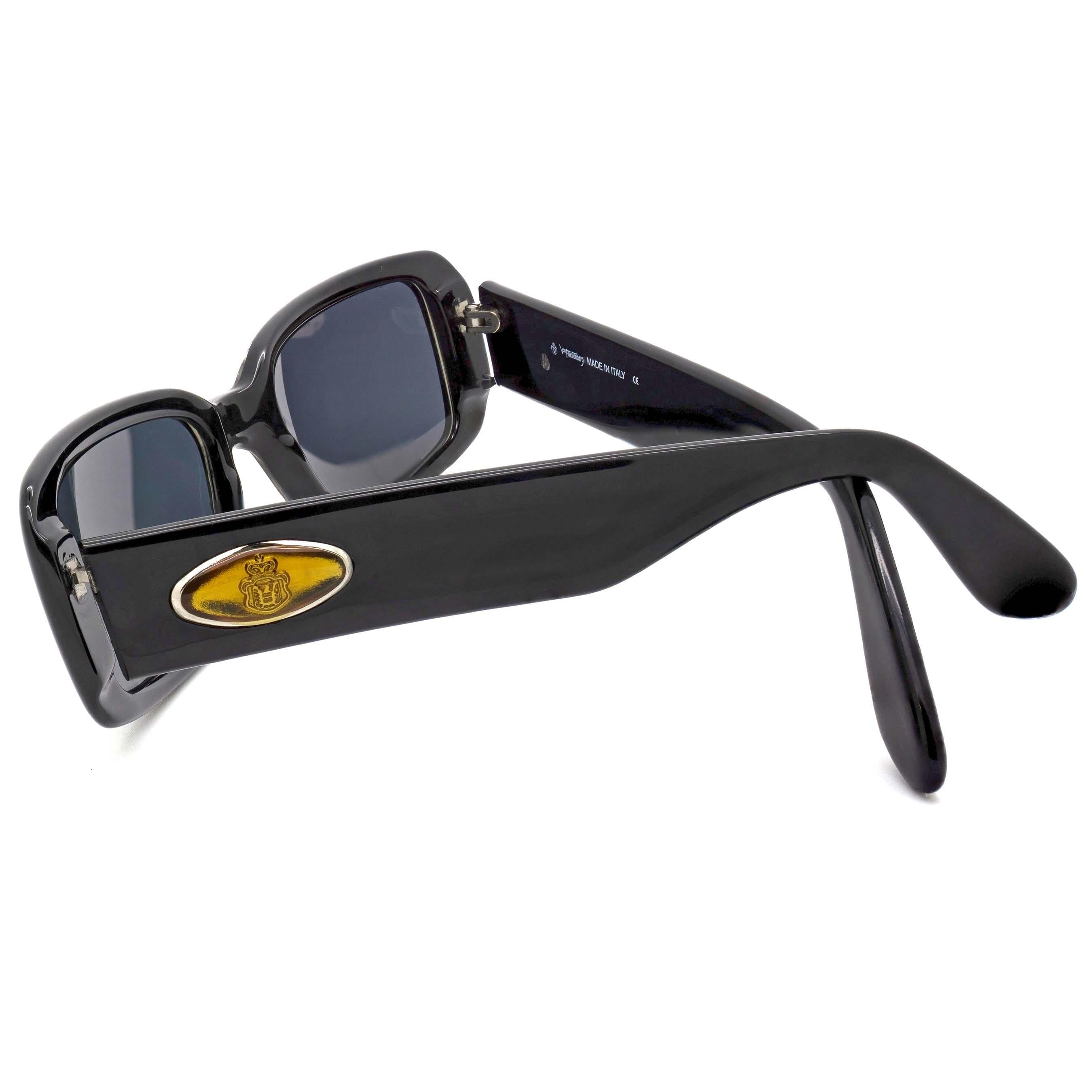 Noir Lunettes de soleil rectangulaires noires Prince Egon von Furstenberg en vente