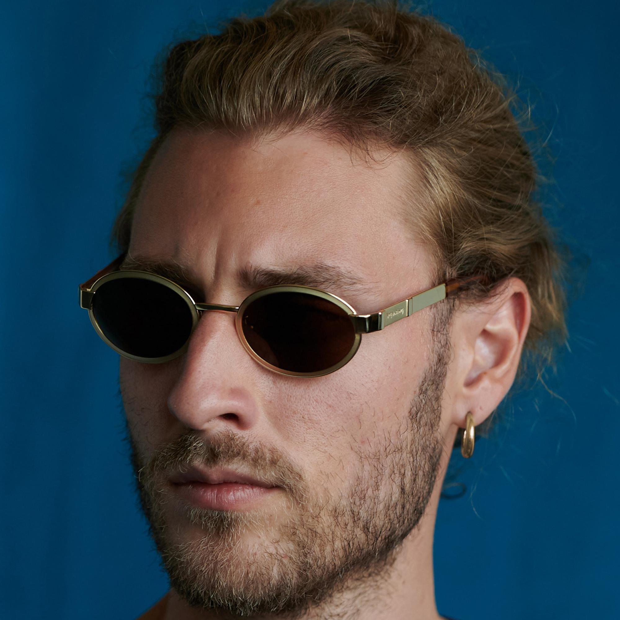 Prinz Egon von Furstenberg goldene Vintage-Sonnenbrille für Damen oder Herren im Angebot