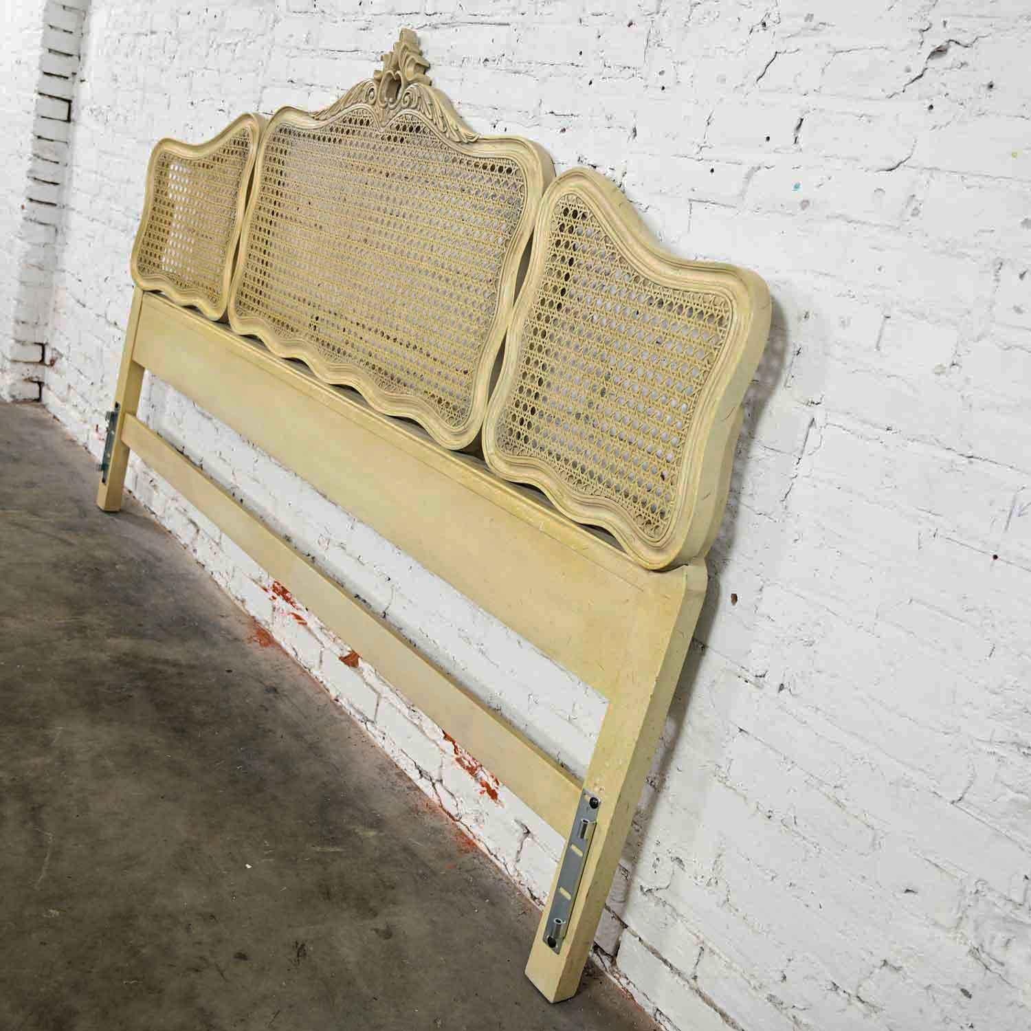 Prince Howard French Provincial Hollywood Regency Ant. White Cane King Headboard In Good Condition In Topeka, KS