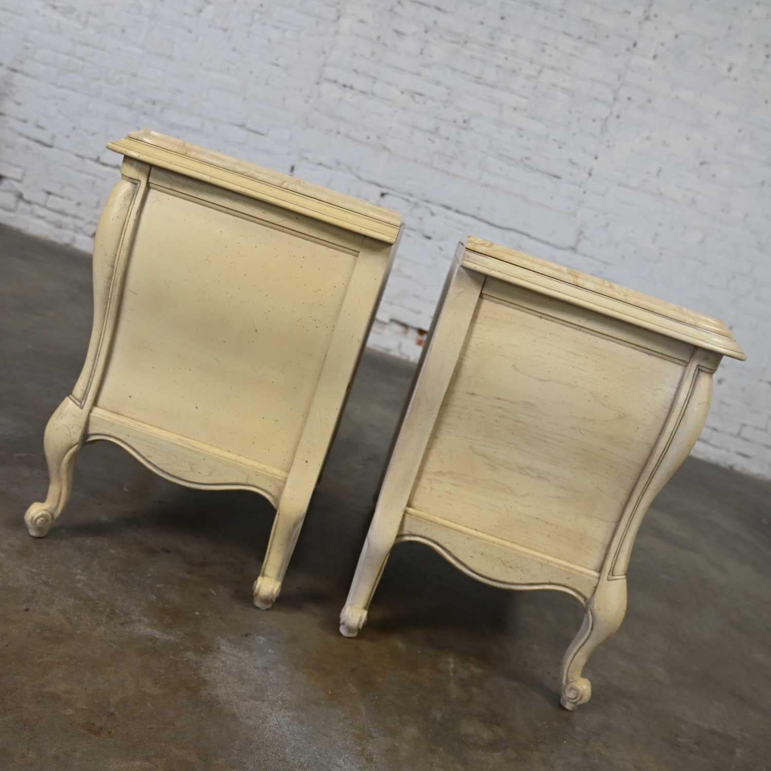 20th Century Prince Howard French Provincial Hollywood Regency Antique White Nightstands a Pr