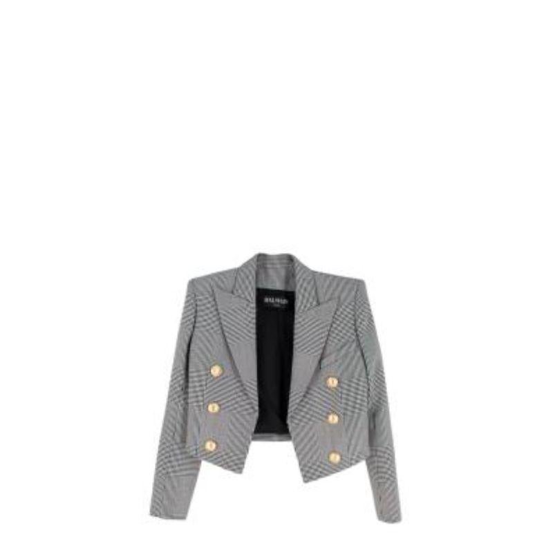 Balmain Prince of Wales Check Crop Blazer & Pants
 

 - Large gold tone button details 
 - Small gold tone button cuff details 
 - Double breasted jacket
 - All over black and white detailed Prince of Wales check print 
 - Shoulder padding 
 - High