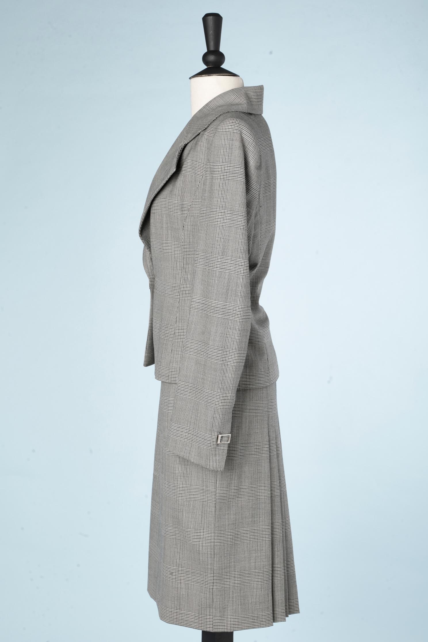 Gray Prince of Wales fabric skirt suit Jean-Louis Scherrer Boutique Numbered 64371 For Sale