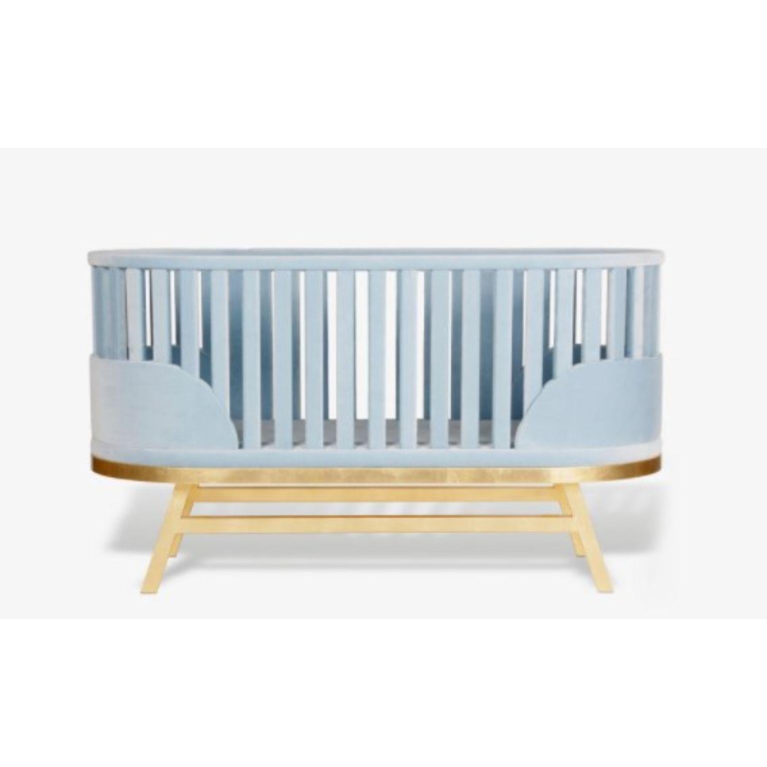 Prince santi bed by Royal Stranger
Dimensions: D156 x W70 x H88 cm
Materials: Sky cotton velvet, gold leafcoated wood with glossy finish.
Weight: 55 kg

Finish Options:
Upholstery available in Royal Stranger’s cotton velvet.
Available in COM