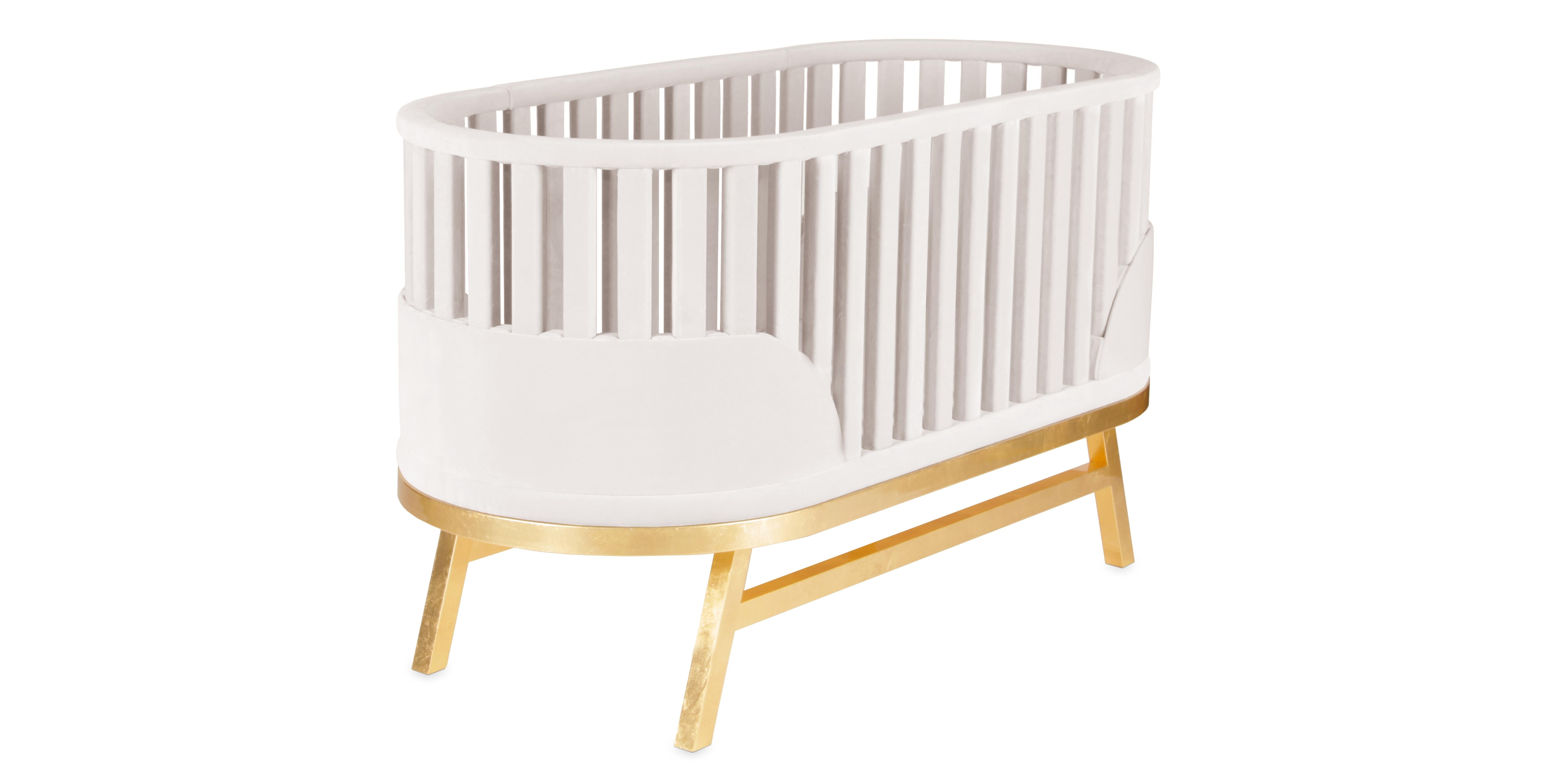 Prince Santi Bed In New Condition For Sale In Vila Nova De Gaia, PT