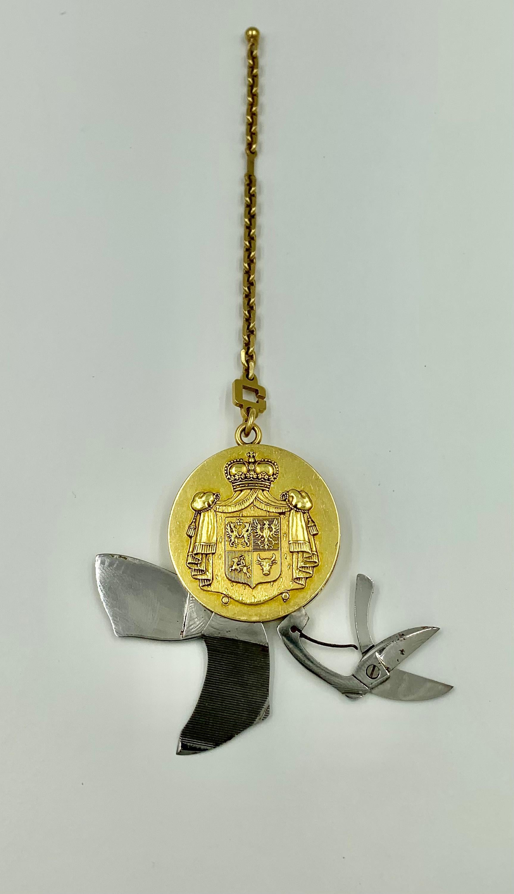 Prince Troubetskoy Russian Armorial Crest 18k Gold Cigar Pendant Fob Tool In Good Condition For Sale In New York, NY