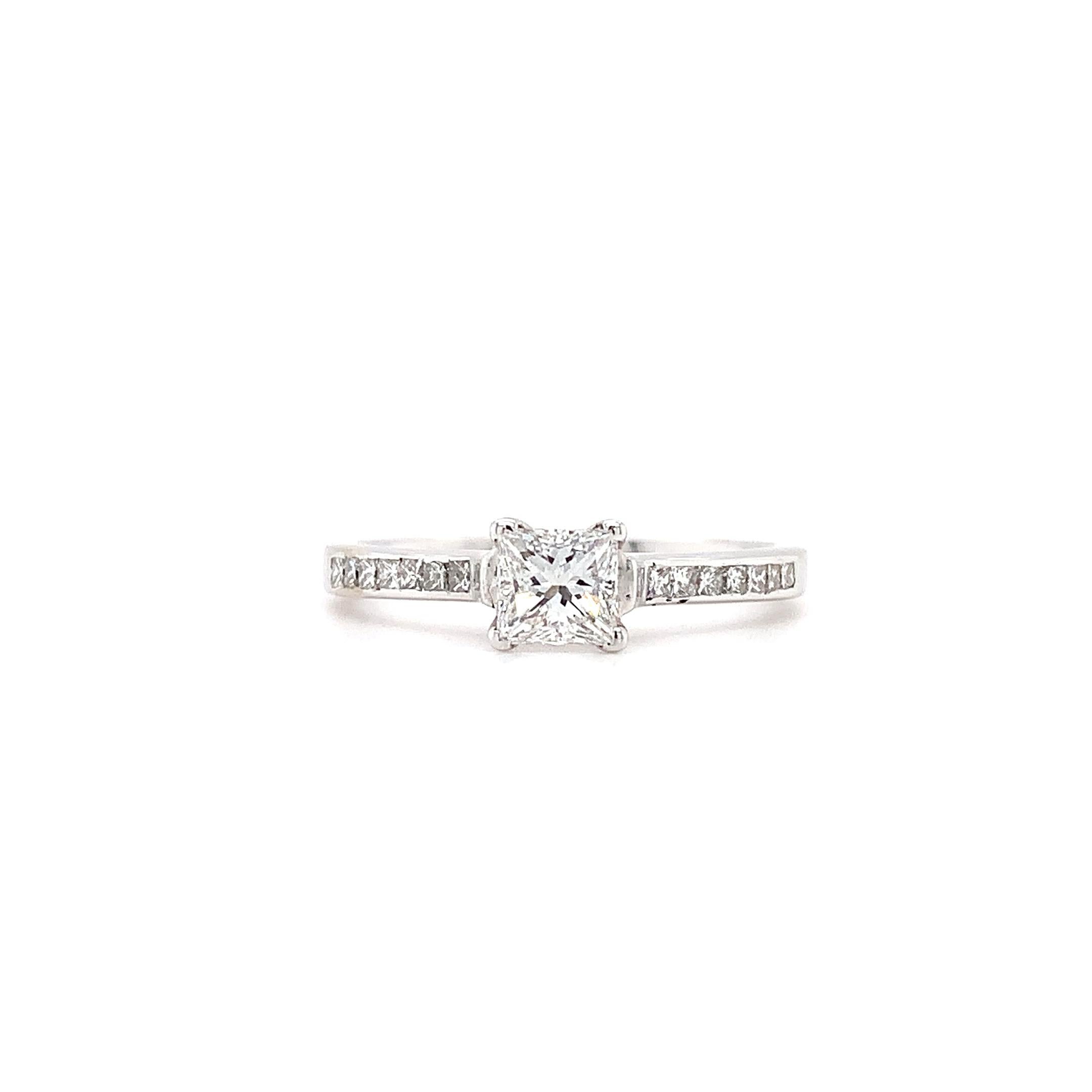 Princess Cut Princes Diamond Solitaire engagement ring 18k white gold For Sale