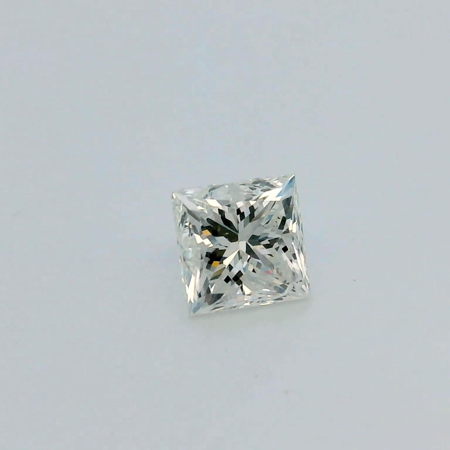 Princess Cut Princess 1.5 Carat Certified Loose Diamond - J SI2, GIA Certified For Sale
