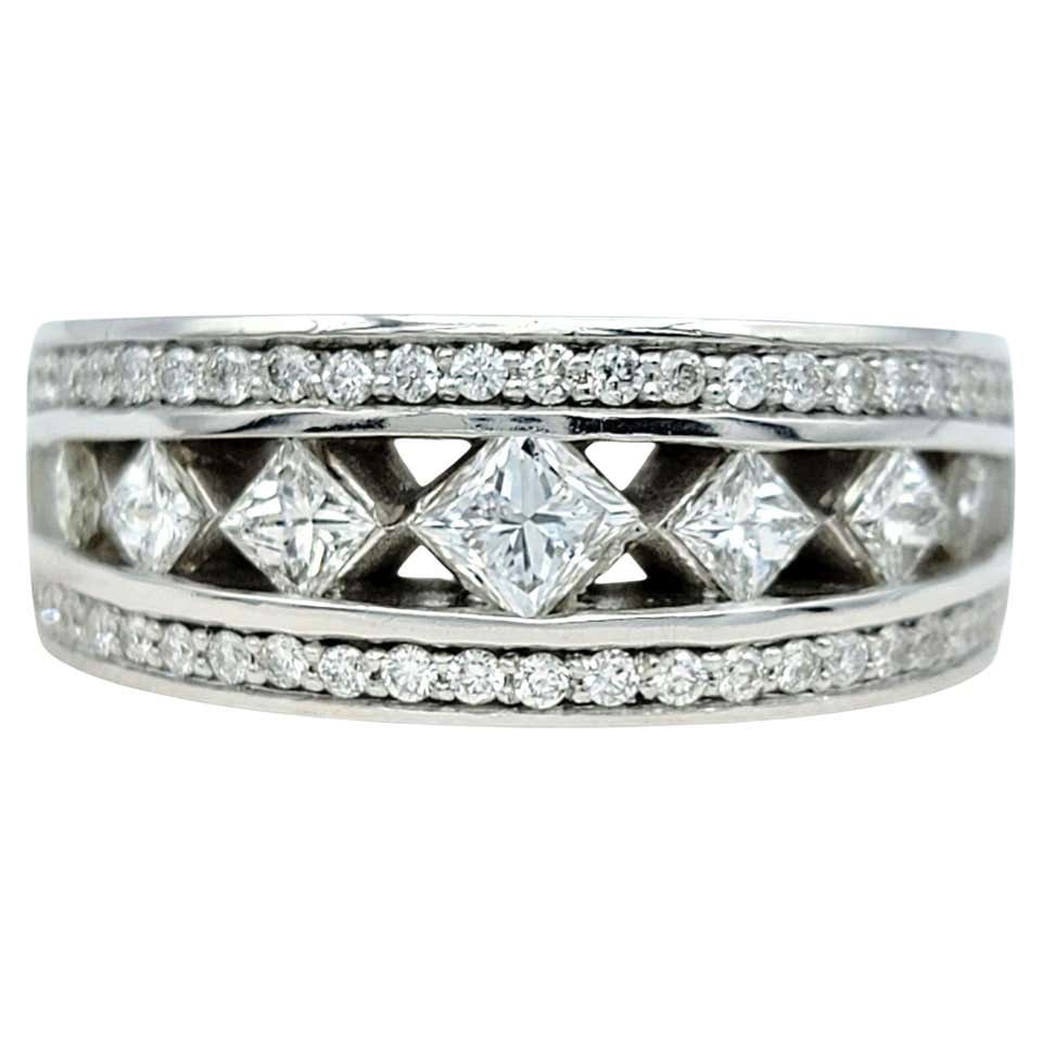 Pavé Diamond 8-Point Star Motif Band Ring in Polished 14 Karat White ...