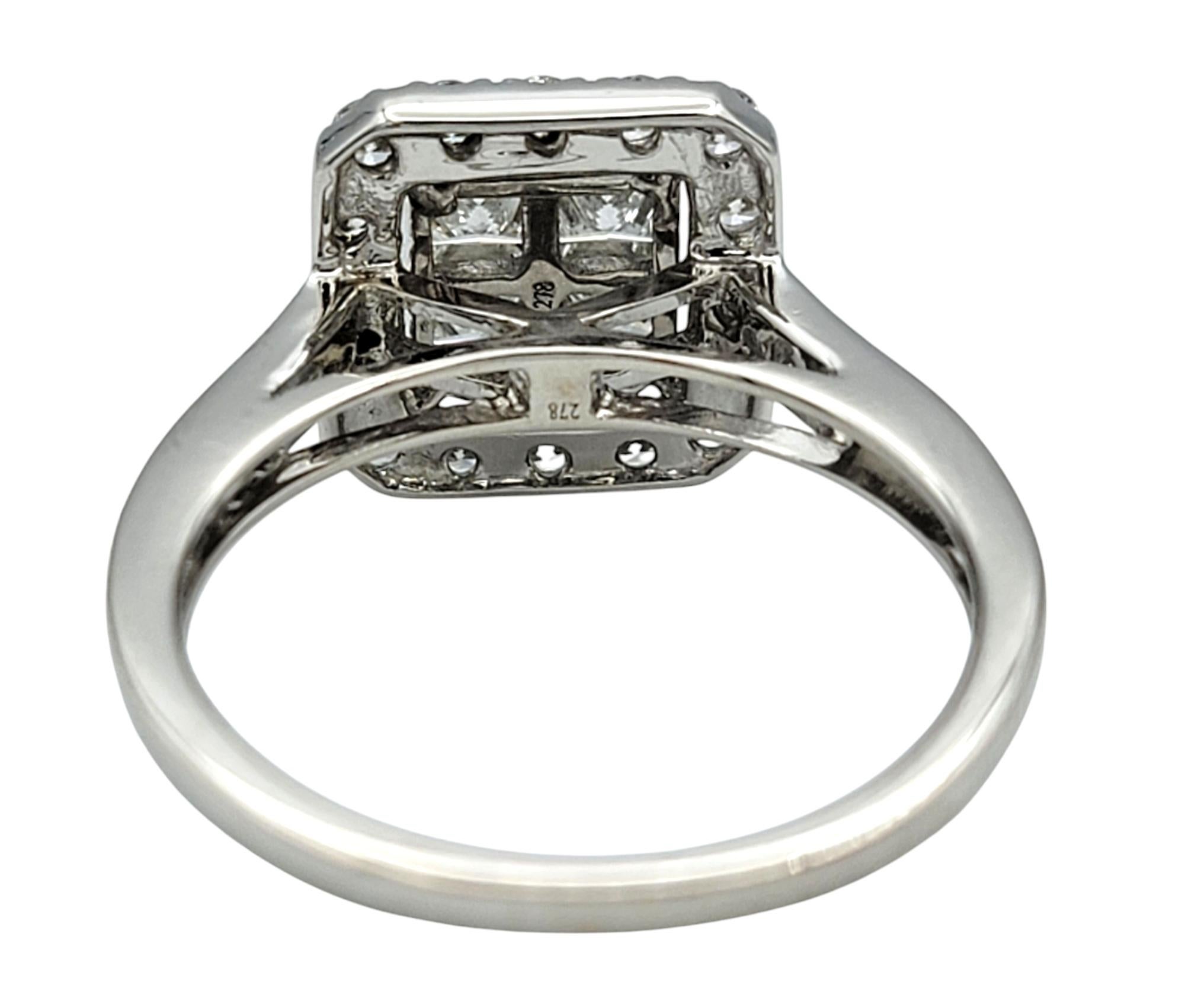 Donna Anello con diamante quadrato taglio Princess e rotondo in oro bianco lucido 14 carati in vendita
