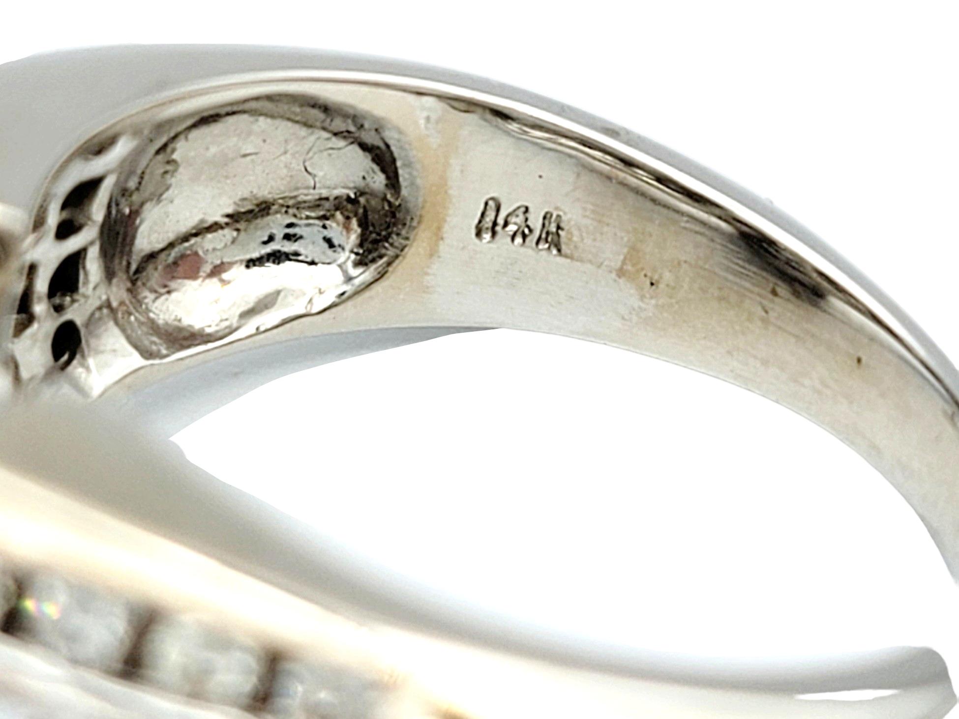 Quadratischer Prinzessin-, Baguette- und runder Diamant-Cluster-Ring aus 14 Karat Weißgold Damen im Angebot