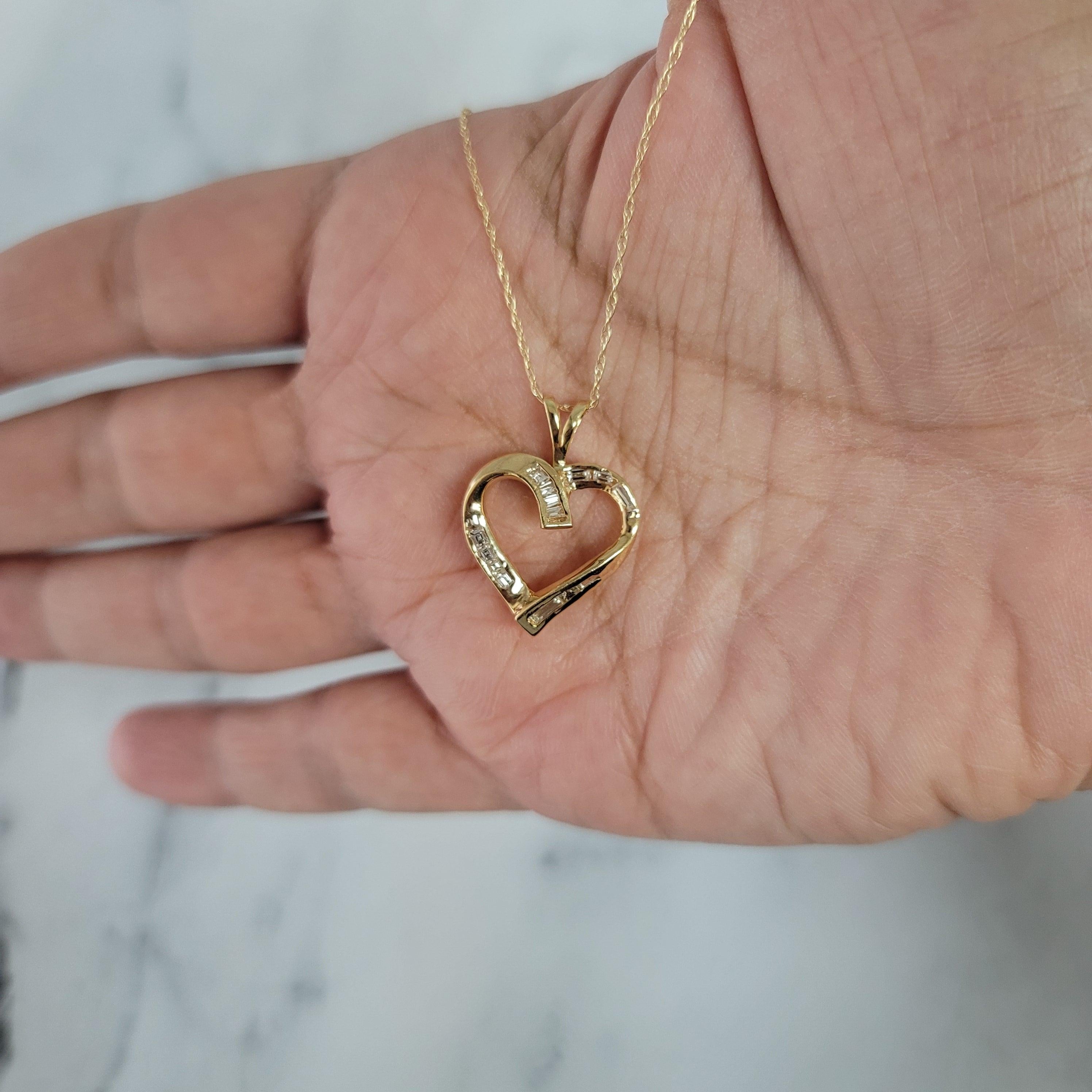 Taglio baguette Collana con diamanti Princess e Baguette a forma di cuore in vendita