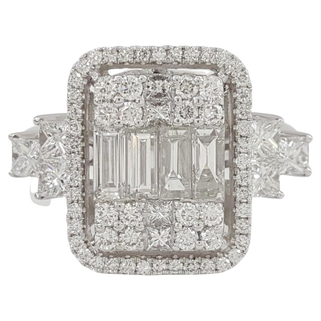 Bague de fiançailles princesse en or blanc 18 carats avec diamants taille baguette et ronde en vente