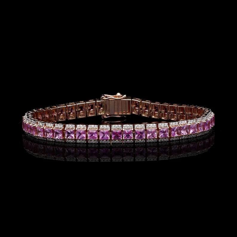 Contemporary Princess cut 8.63 carat Pink Sapphire 18 Karat Rose Gold Diamond Tennis Bracelet For Sale