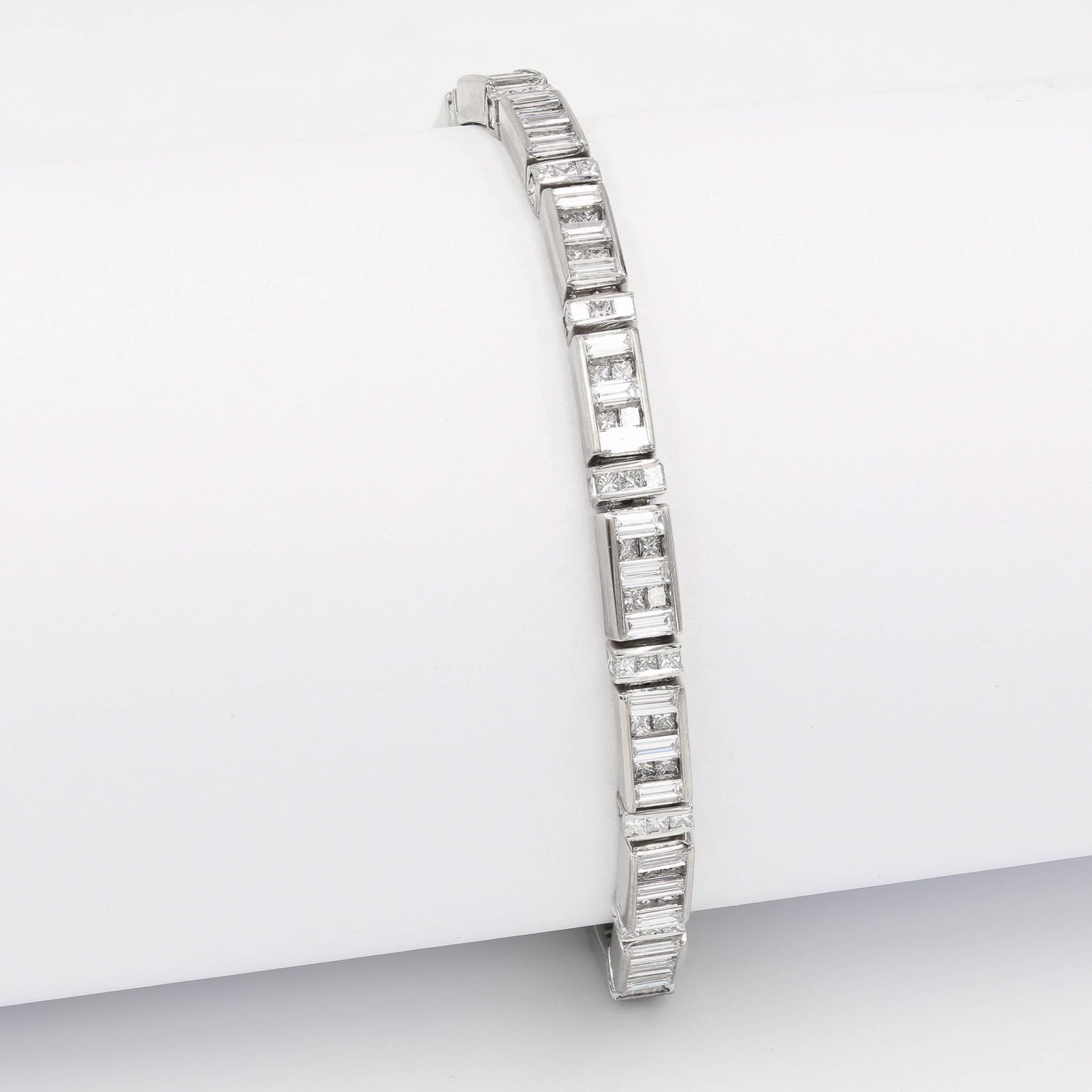 Princess Cut And Baguette Cut Diamond Tennis Bracelet At 1stdibs