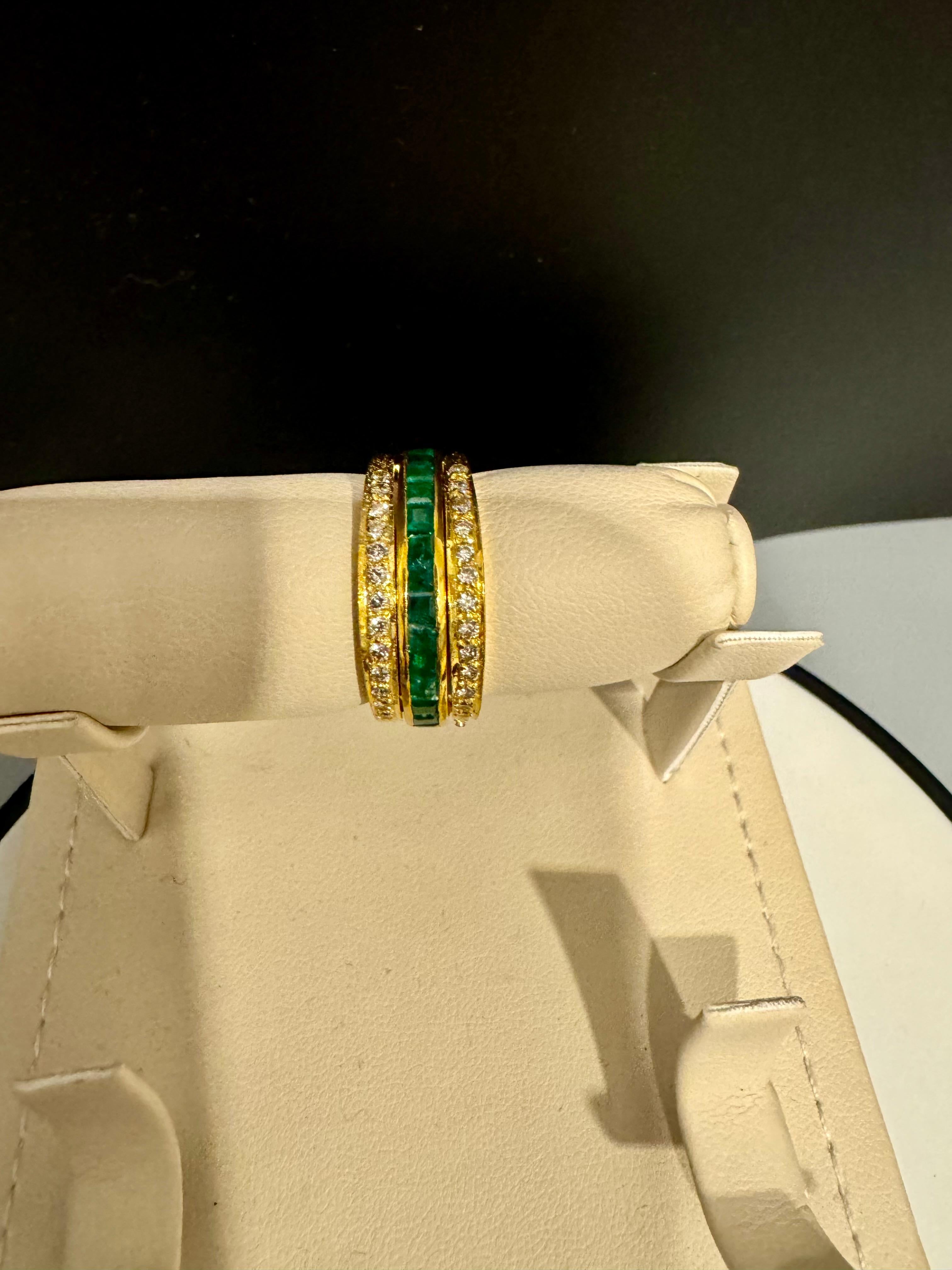 Princess Cut Band 1/2 Emerald 1/2 Sapphire & Diamond Yellow Gold Ring/Band Size7 For Sale 5