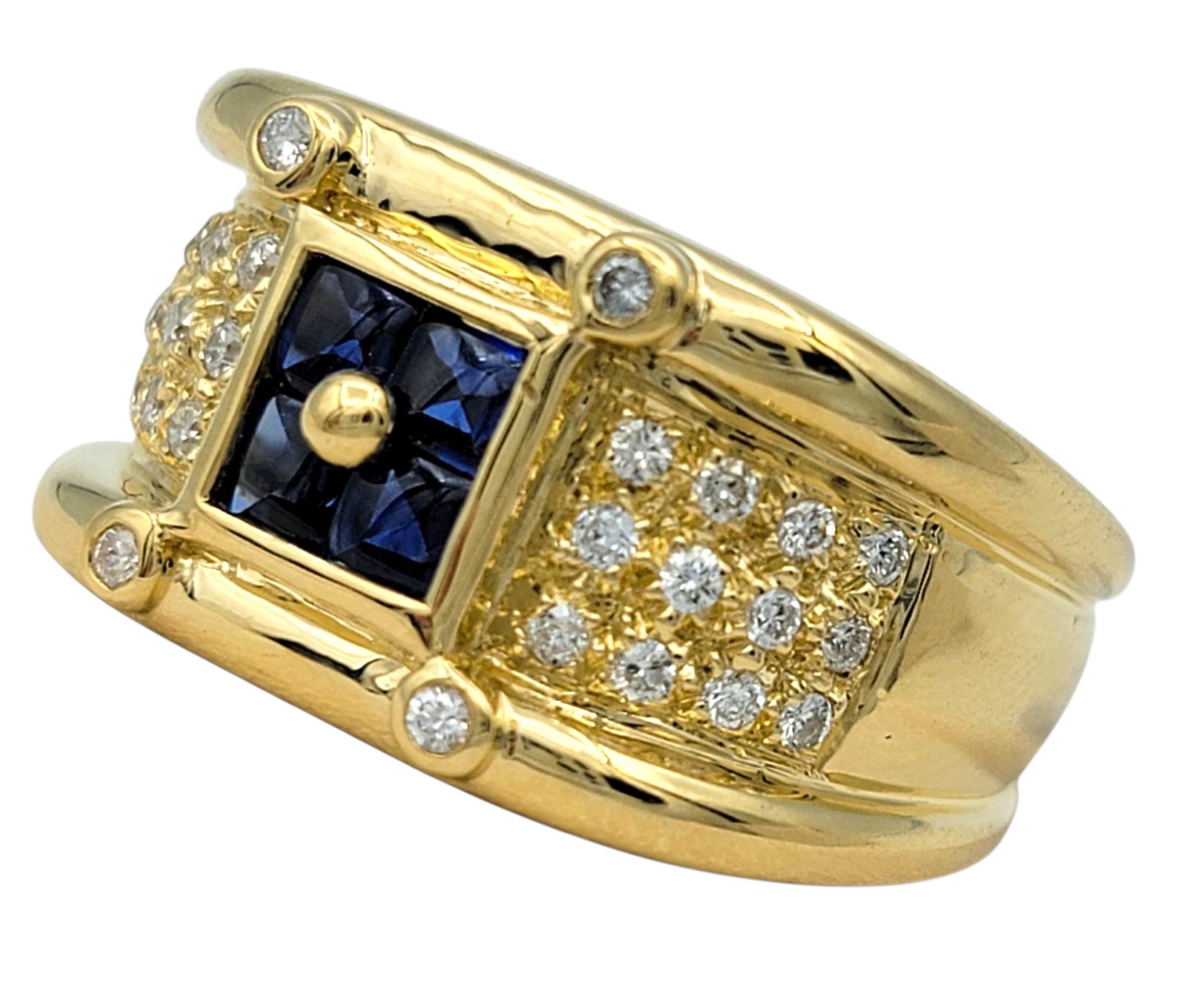 Princess Cut Blue Sapphire and Round Diamond Wide Band Ring 18 Karat Yellow Gold Contemporáneo en venta