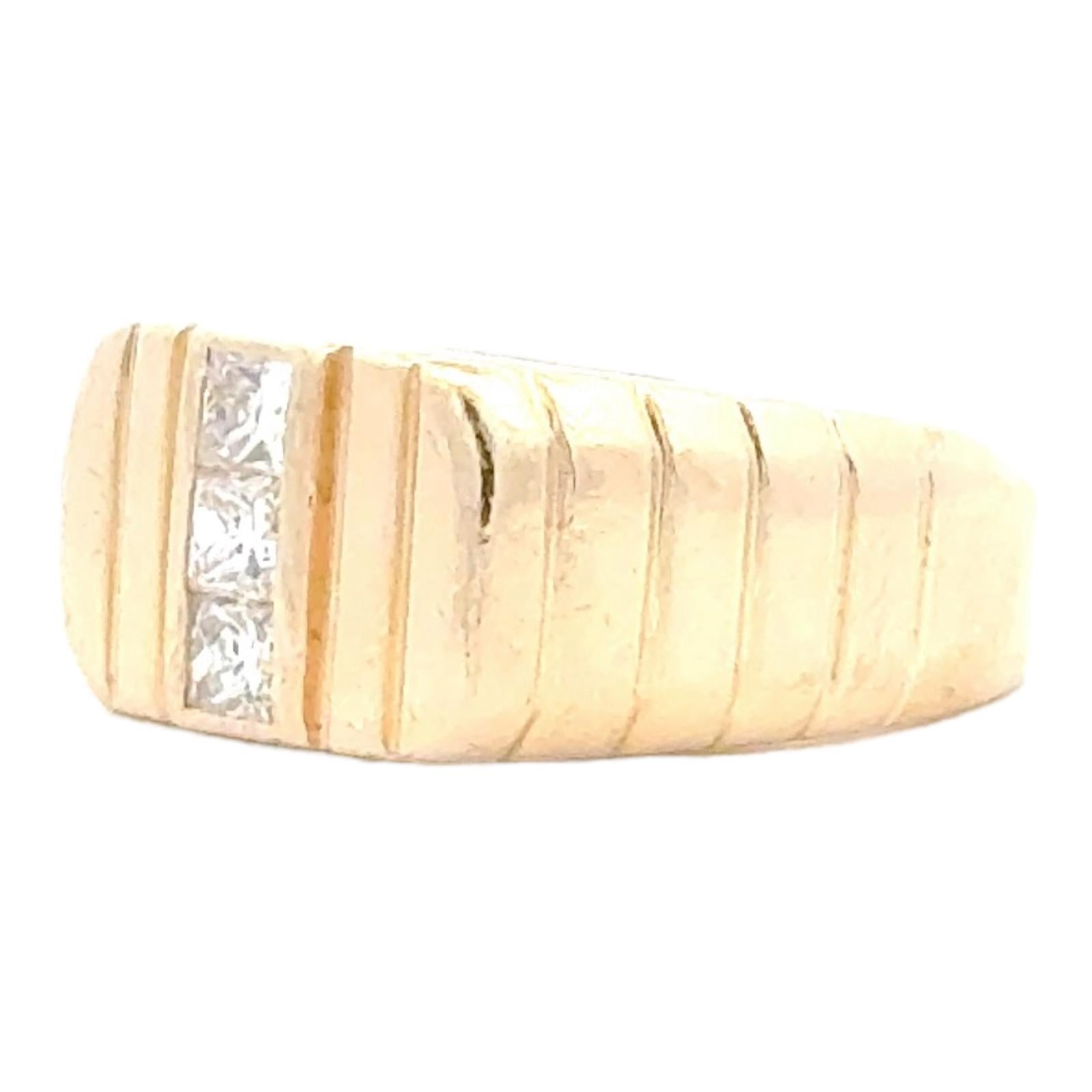 Modern Princess Cut Diamond 14 Karat Yellow Gold Band Ring For Sale