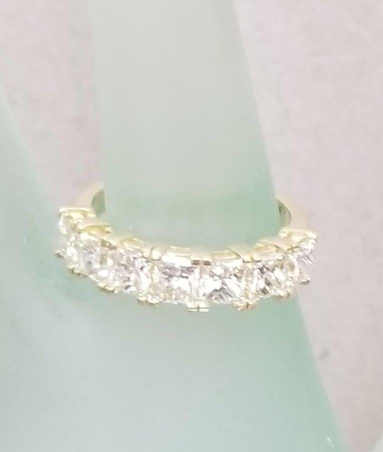 Women's or Men's Princess Cut Diamond 2.30 Carat Wedding Ring in 18 Karat Yellow Gold