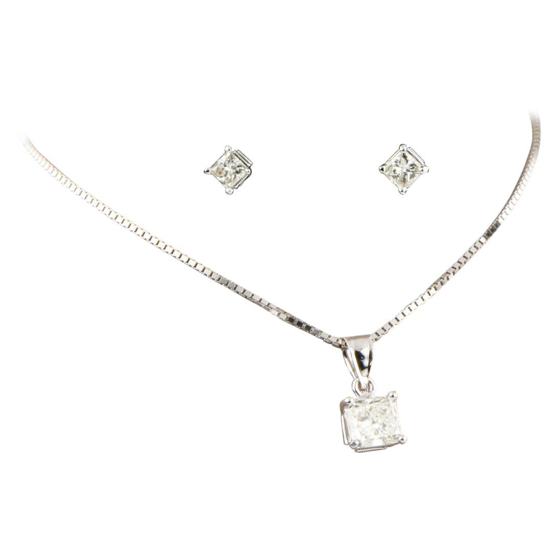 Ensemble boucles d'oreilles et pendentifs en or 14 carats avec diamants taille princesse de 2,31 carats